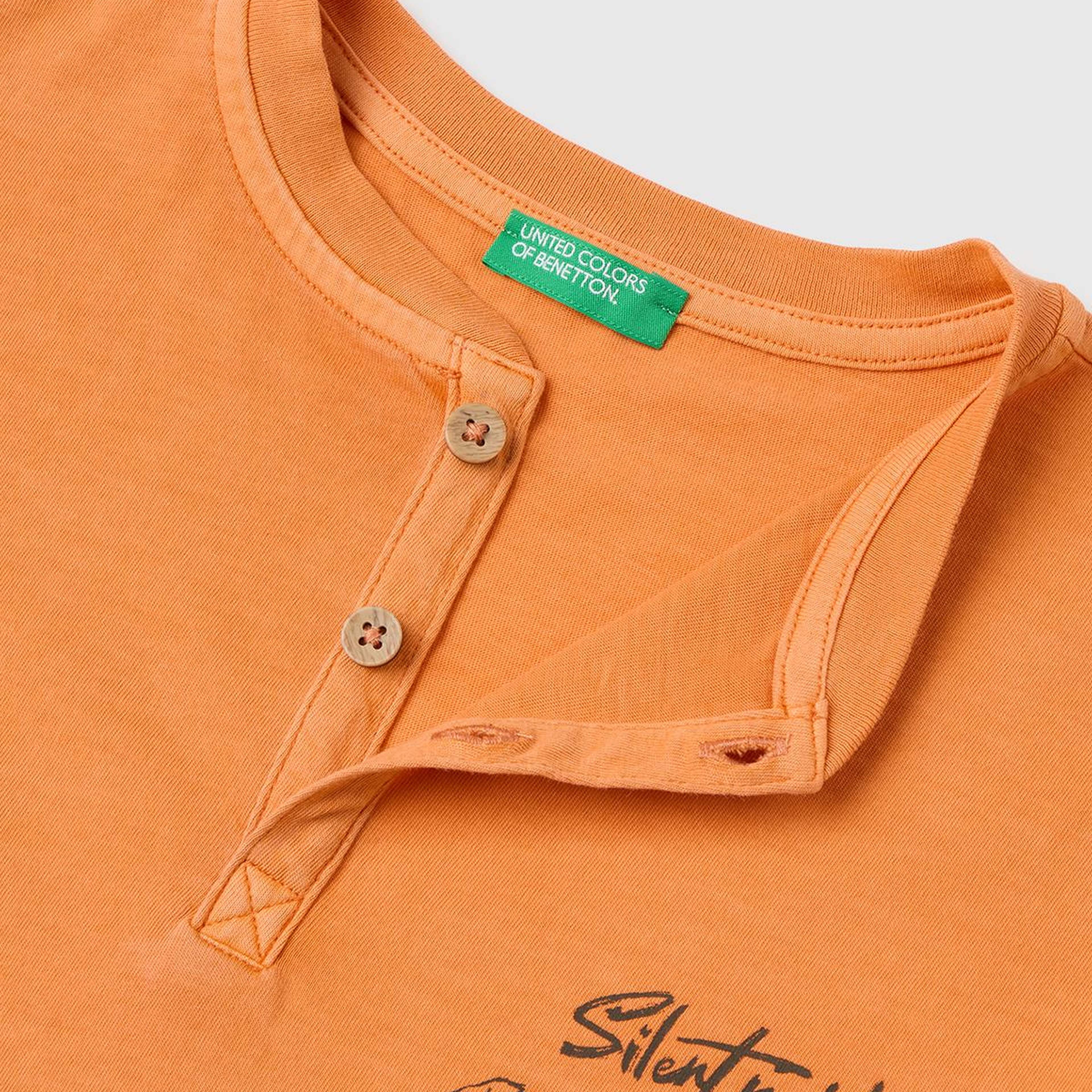Erkek Çocuk Turuncu İşleme Detaylı Yuvarlak Yaka T-Shirt