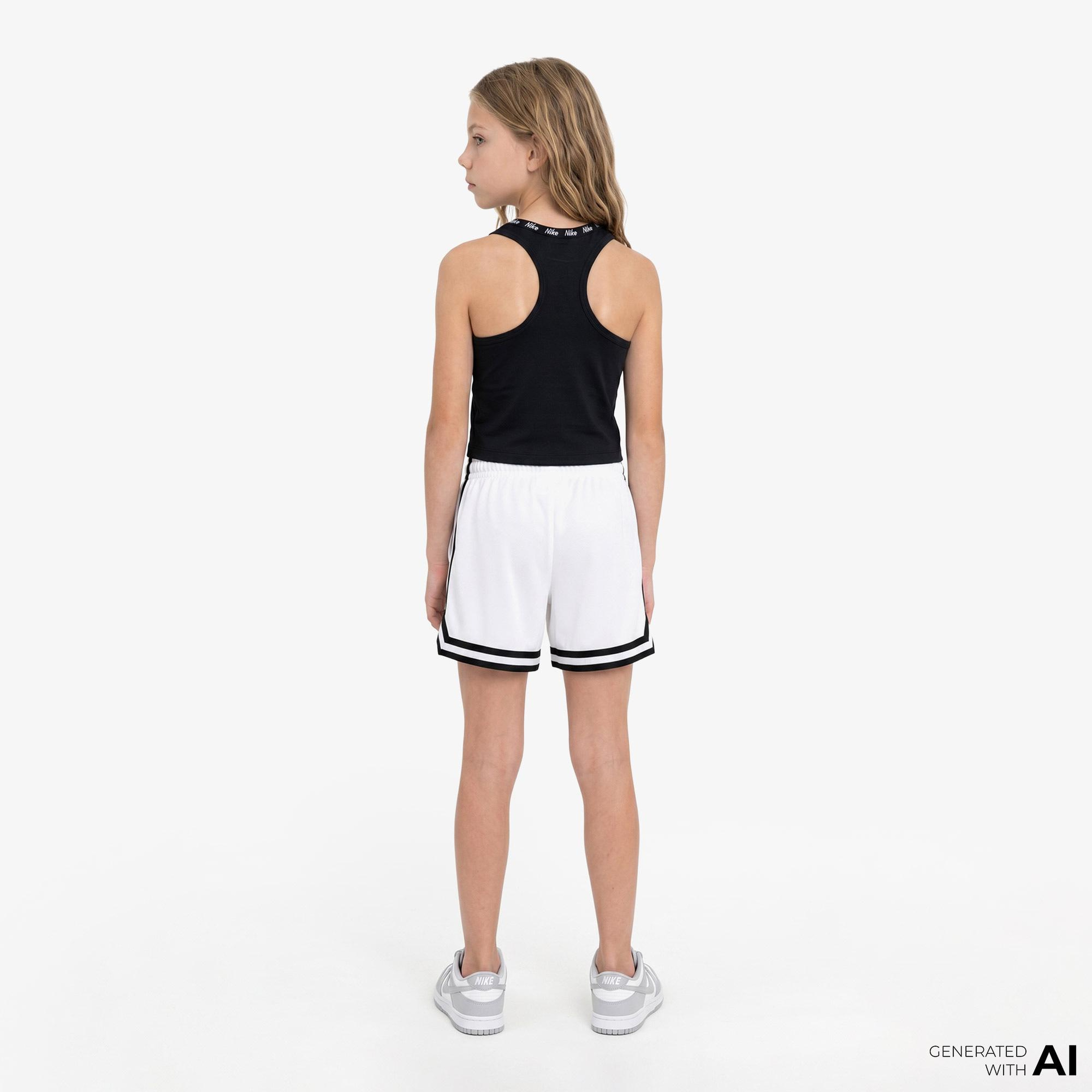 Nike Dri-Fit DNA 13 cm Çocuk Beyaz Şort