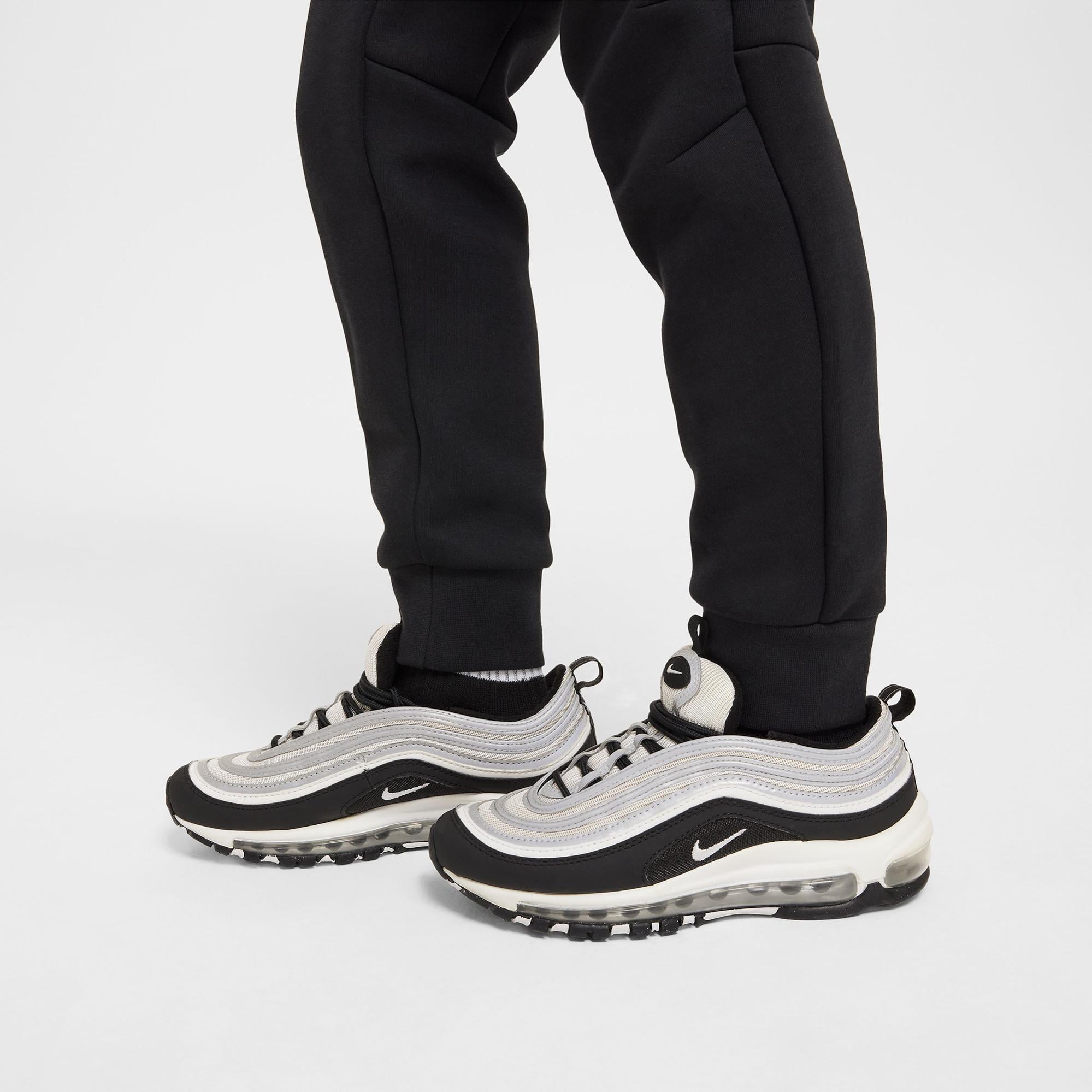 Nike Sportswear Tech Fleece Çocuk Siyah Eşofman Altı
