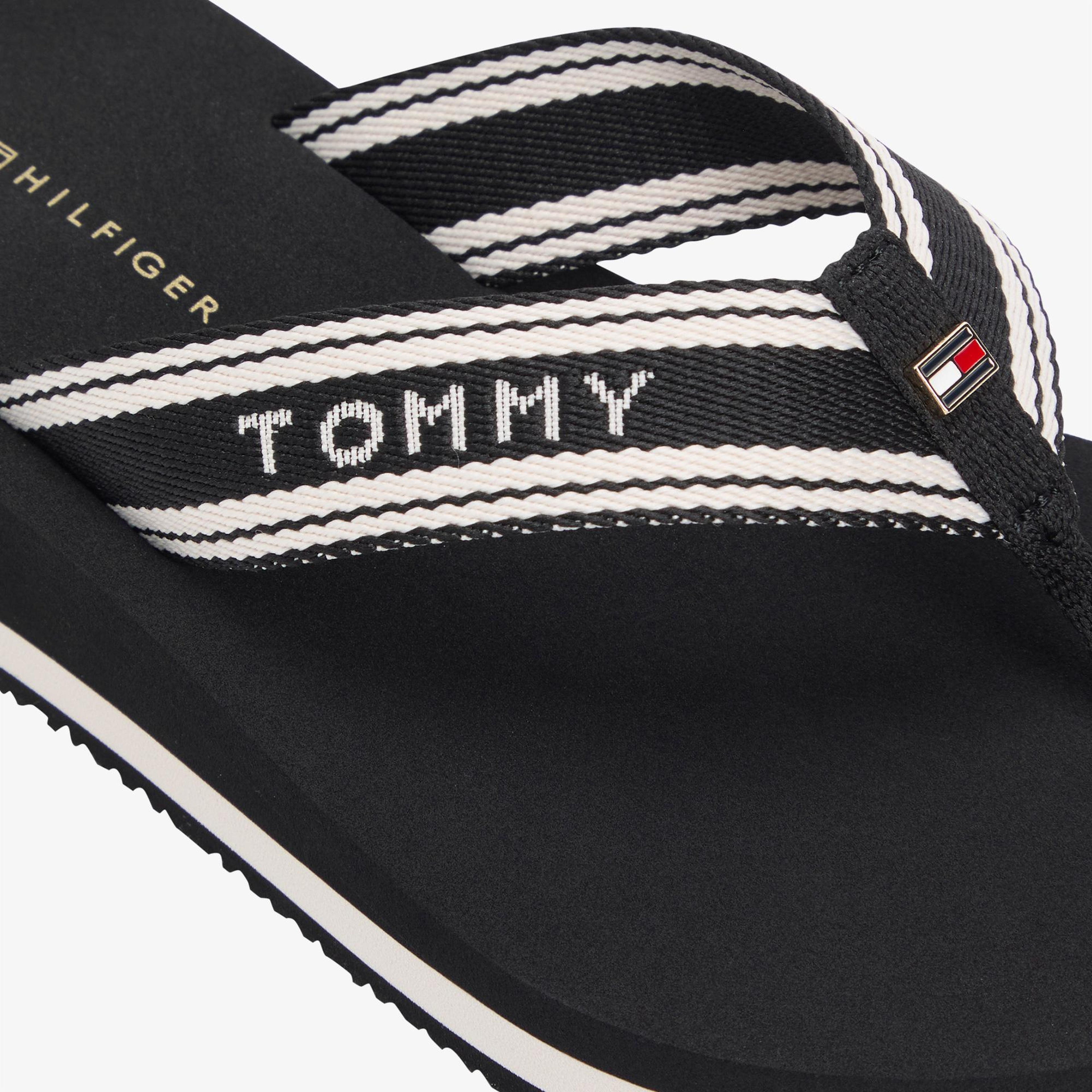 Tommy Hilfiger Riri Kadın Siyah Terlik