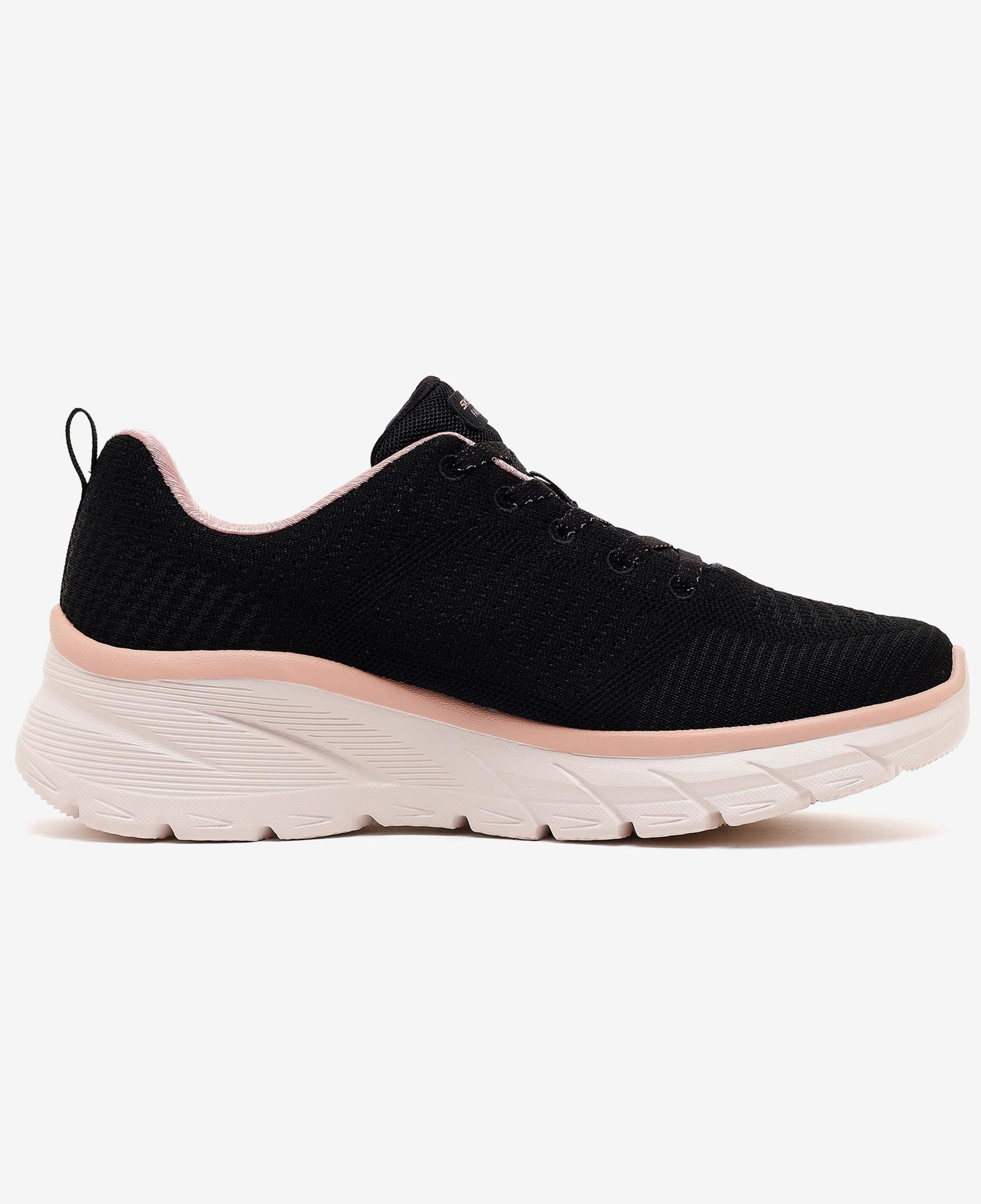 Skechers Fashion Fit Kadın Siyah Spor Ayakkabı