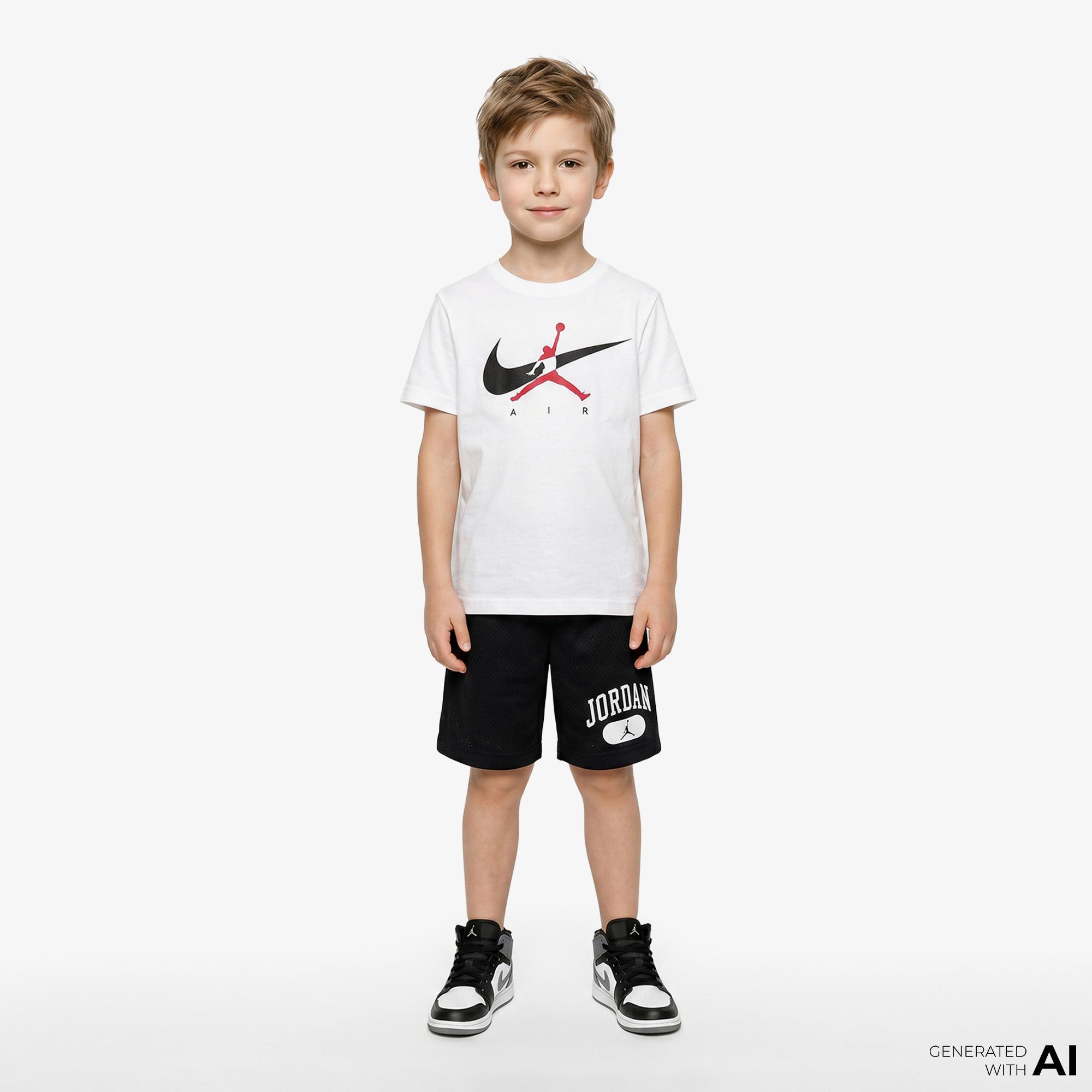 Jordan Jumpman Swoosh Intersectio Erkek Çocuk Beyaz T-Shirt
