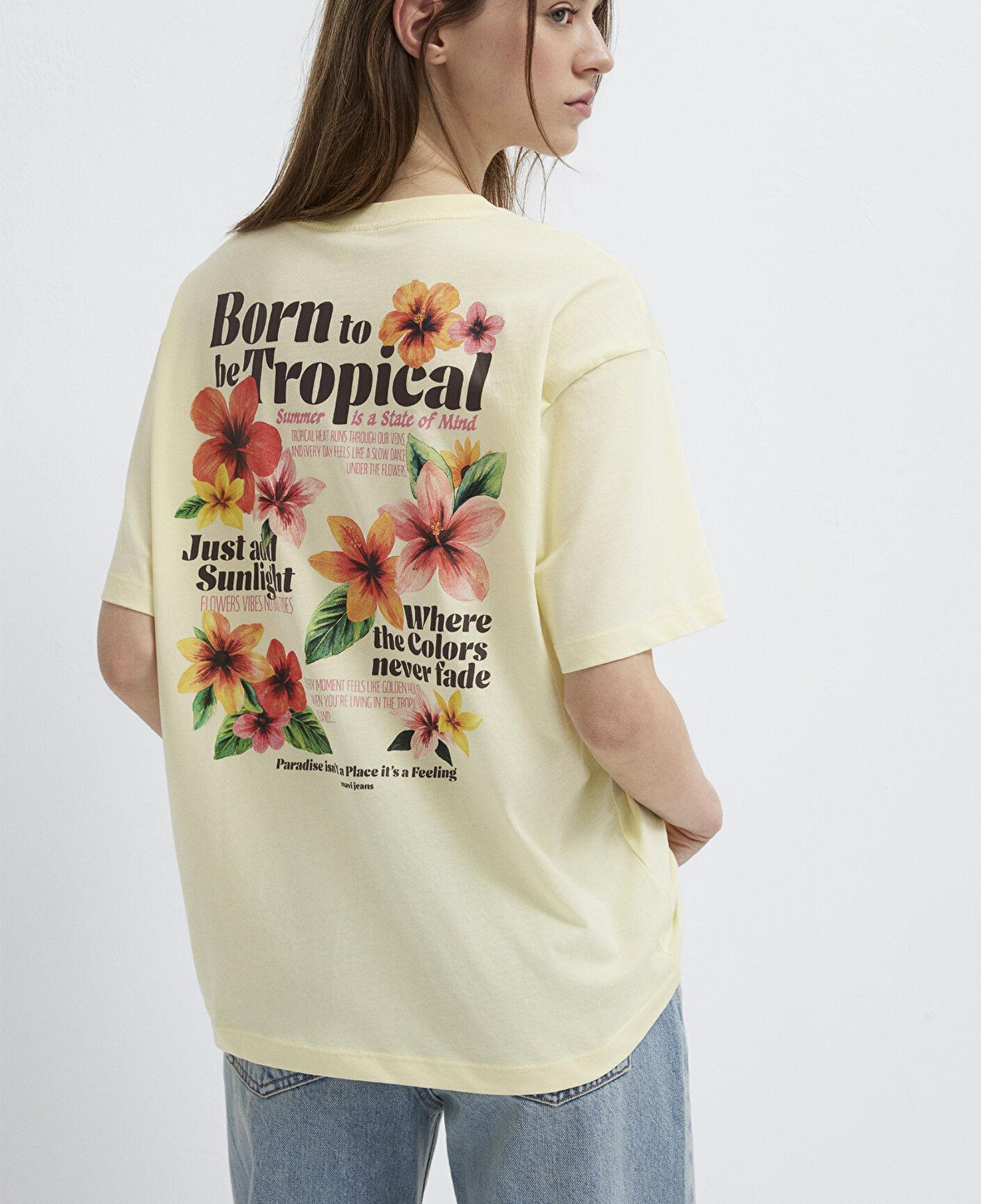 Mavi Tropical Baskılı Sarı Tişört Loose Fit / Bol Rahat Kesim 1614151-71305