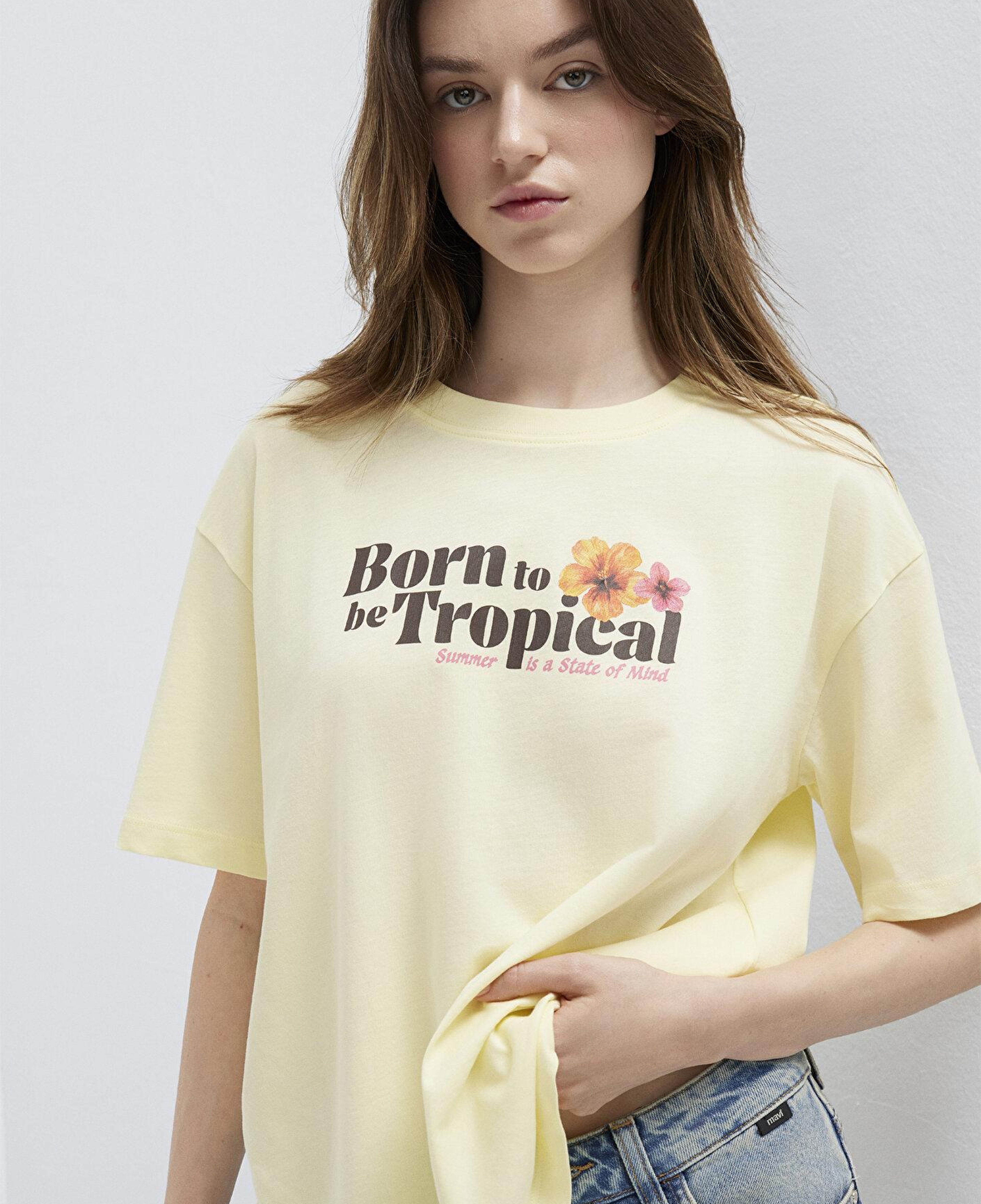 Mavi Tropical Baskılı Sarı Tişört Loose Fit / Bol Rahat Kesim 1614151-71305
