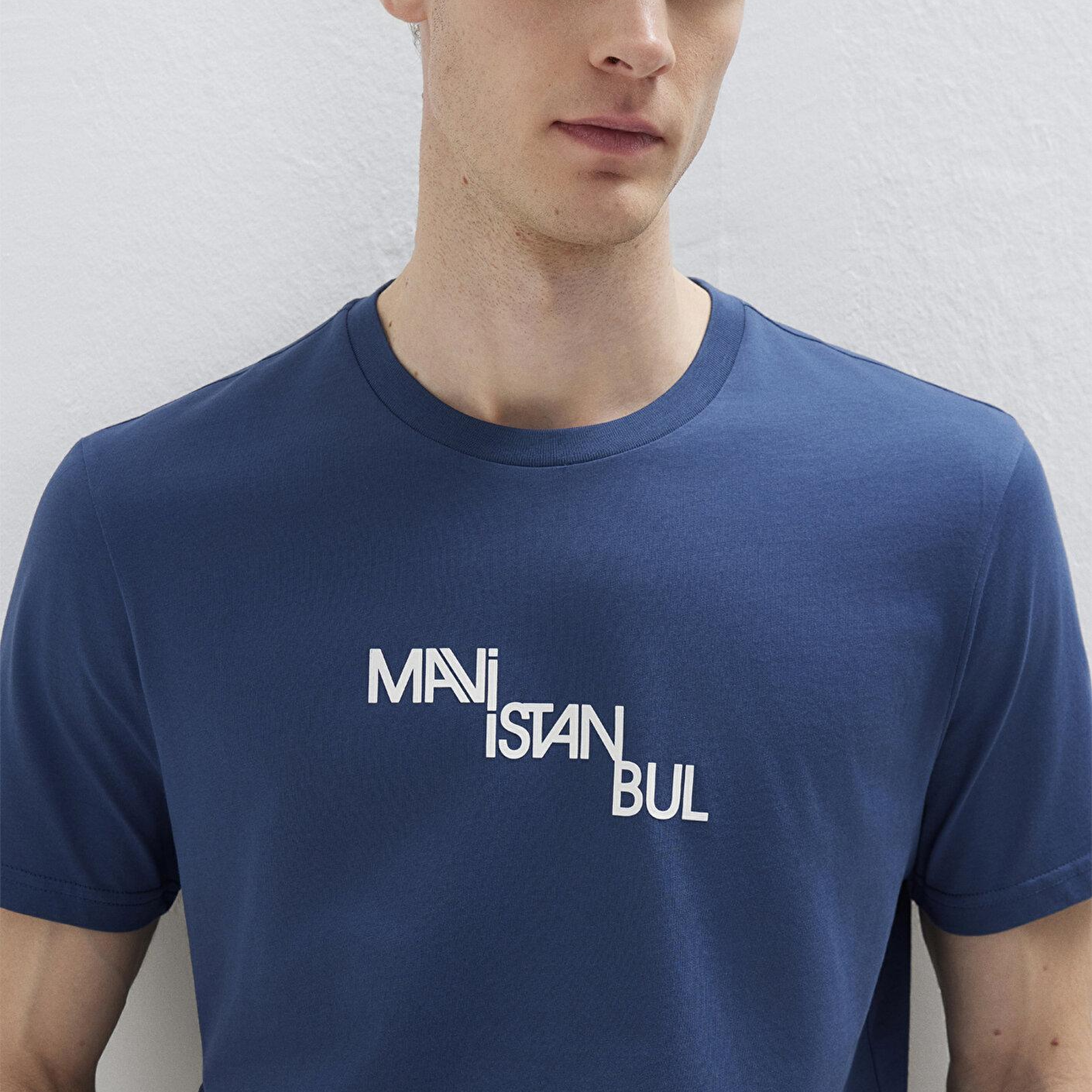 Mavi İstanbul Baskılı Mavi Tişört Regular Fit / Normal Kesim 0612274-70718