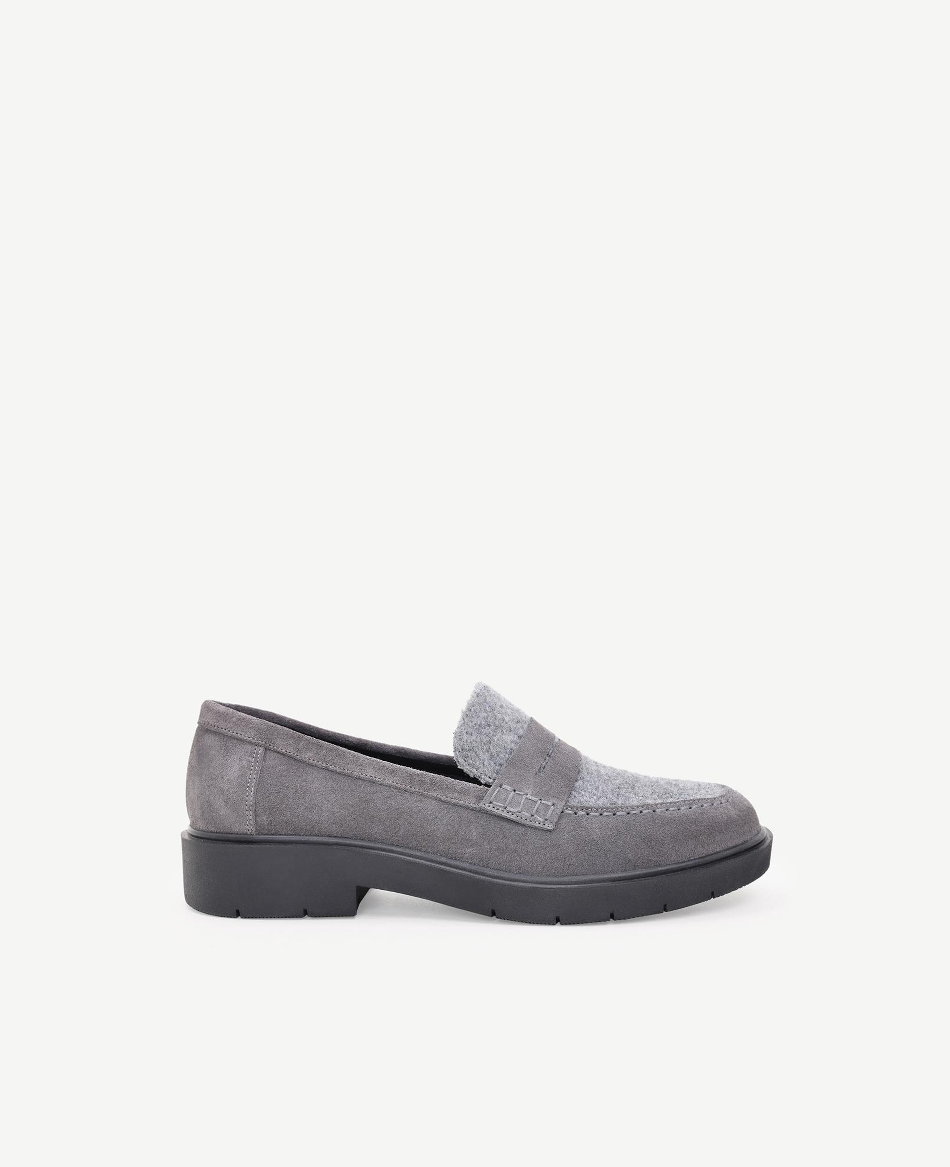 YARGICI Keçe Detaylı Deri Loafer