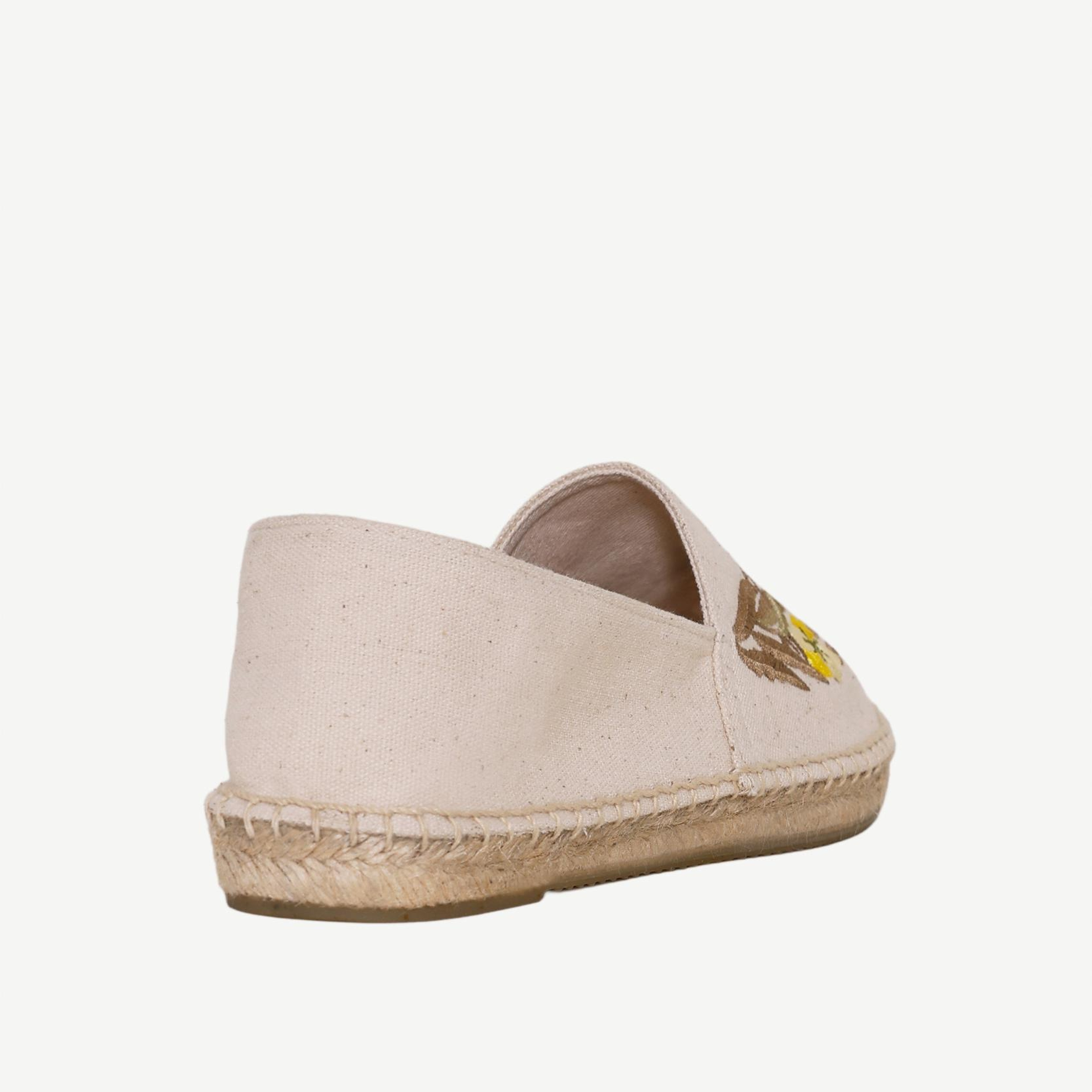 YARGICI Küçük Çiçek Desenli Nakış İşleme Espadril