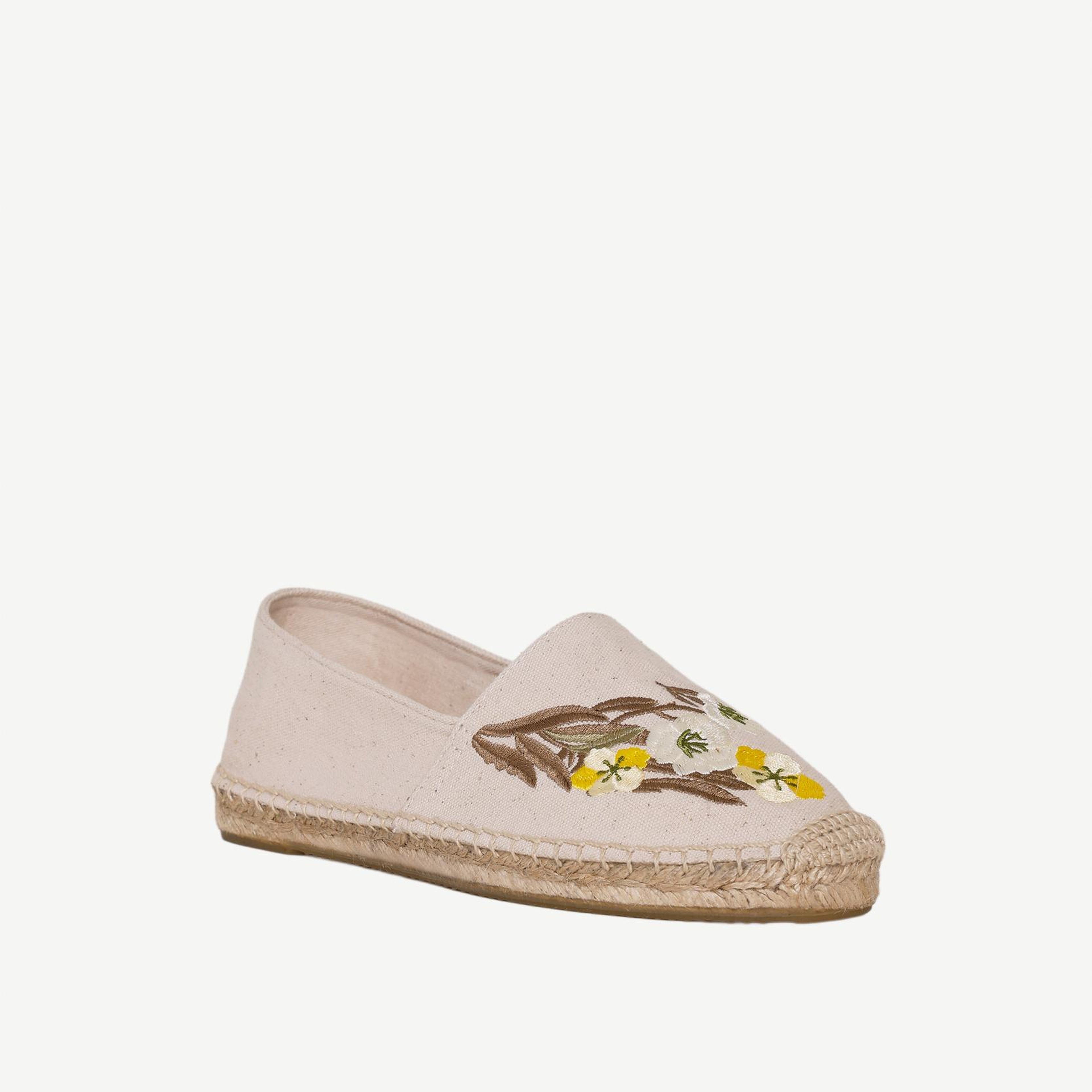 YARGICI Küçük Çiçek Desenli Nakış İşleme Espadril
