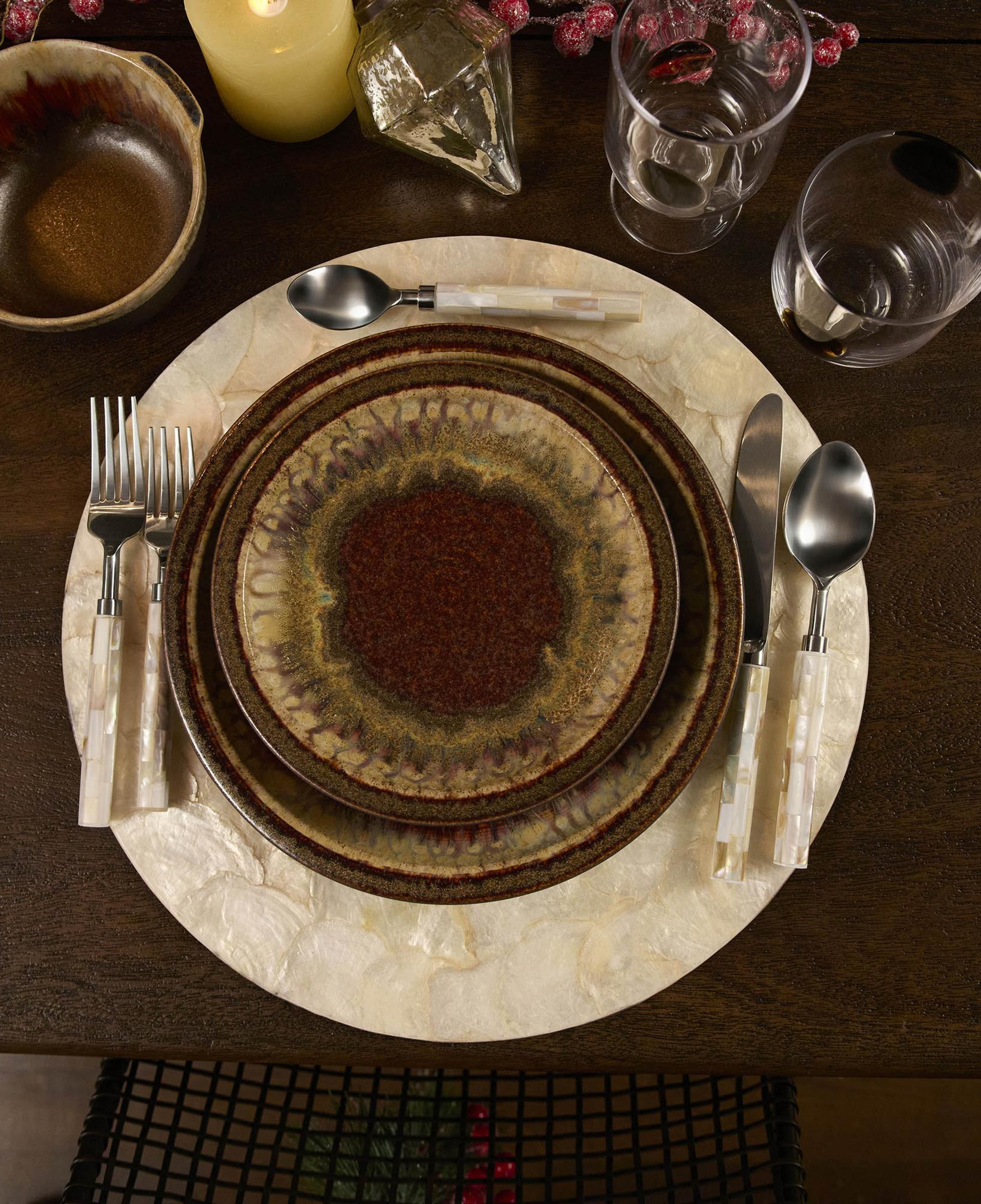 YARGICI Seramik Sır Kaplamalı Yemek Tabağı(26x3 Cm)