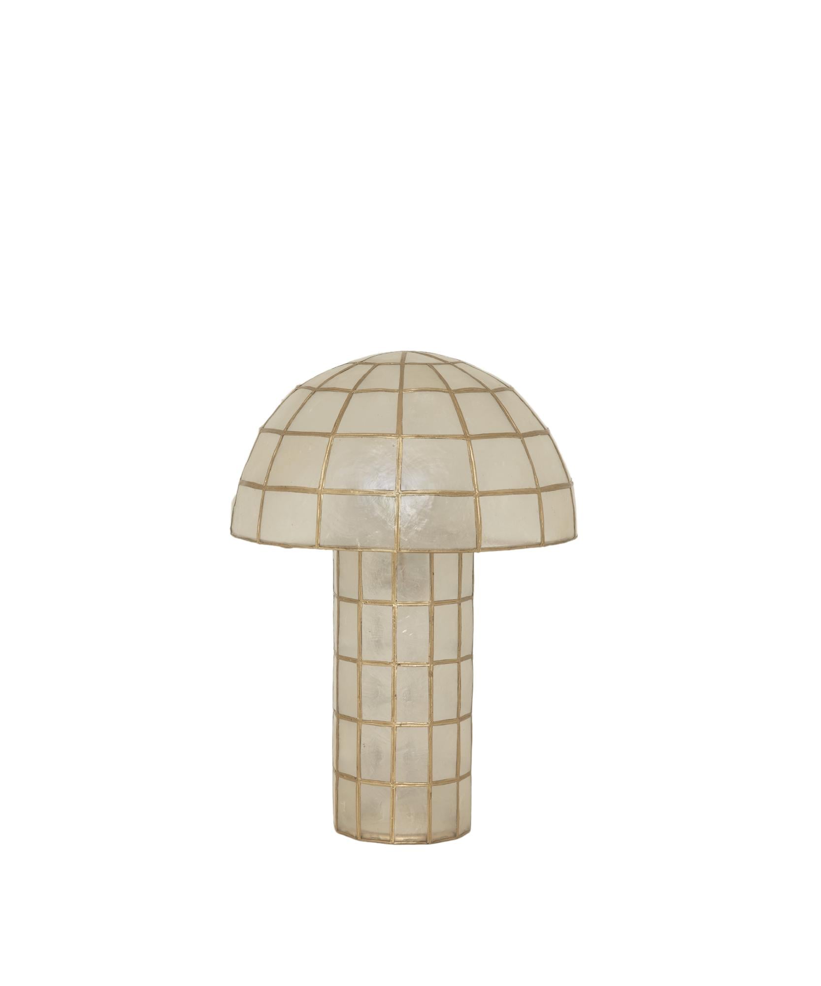 YARGICI Metal Detaylı Sedef Abajur(30x41 Cm)