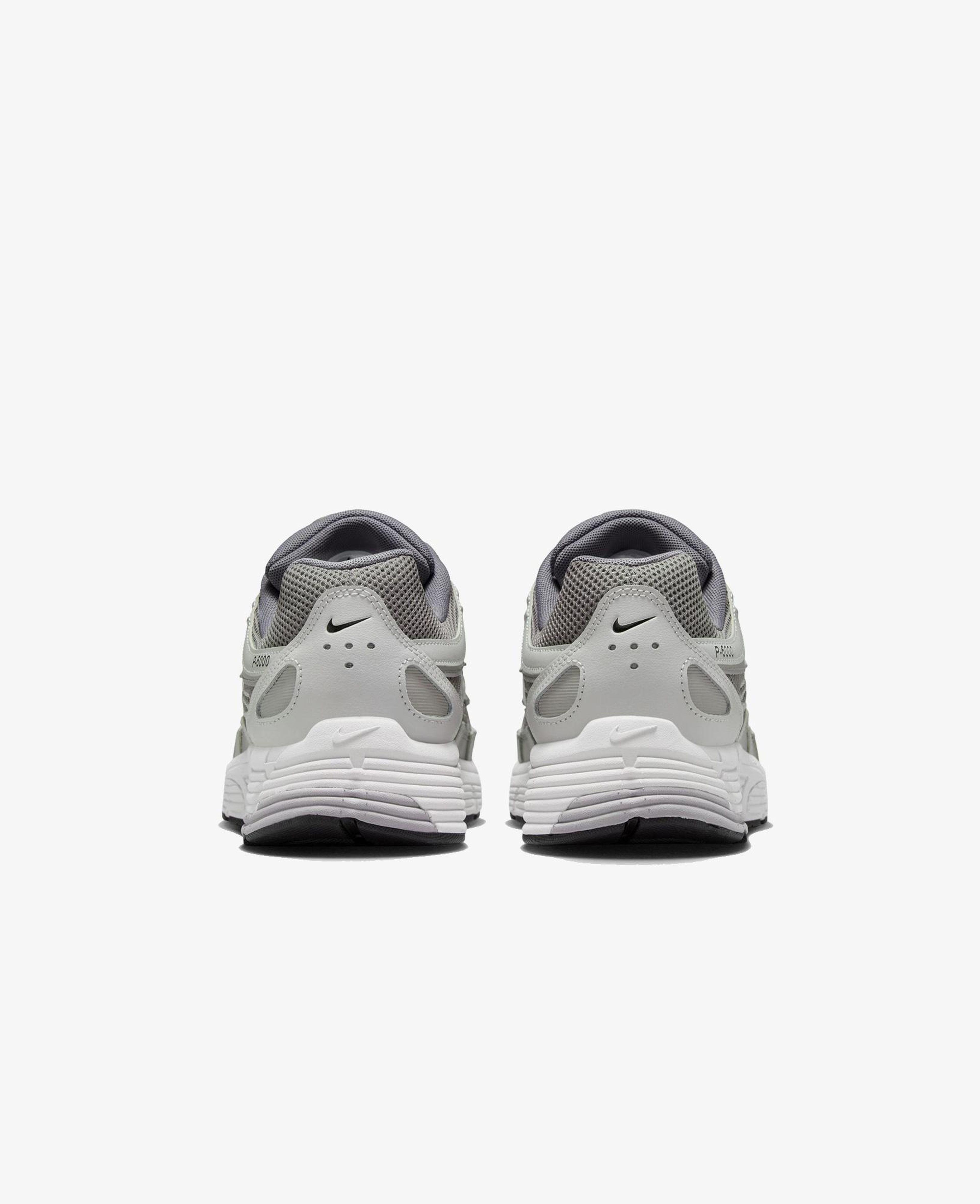 Nike P-6000 Erkek Gri Spor Ayakkabı