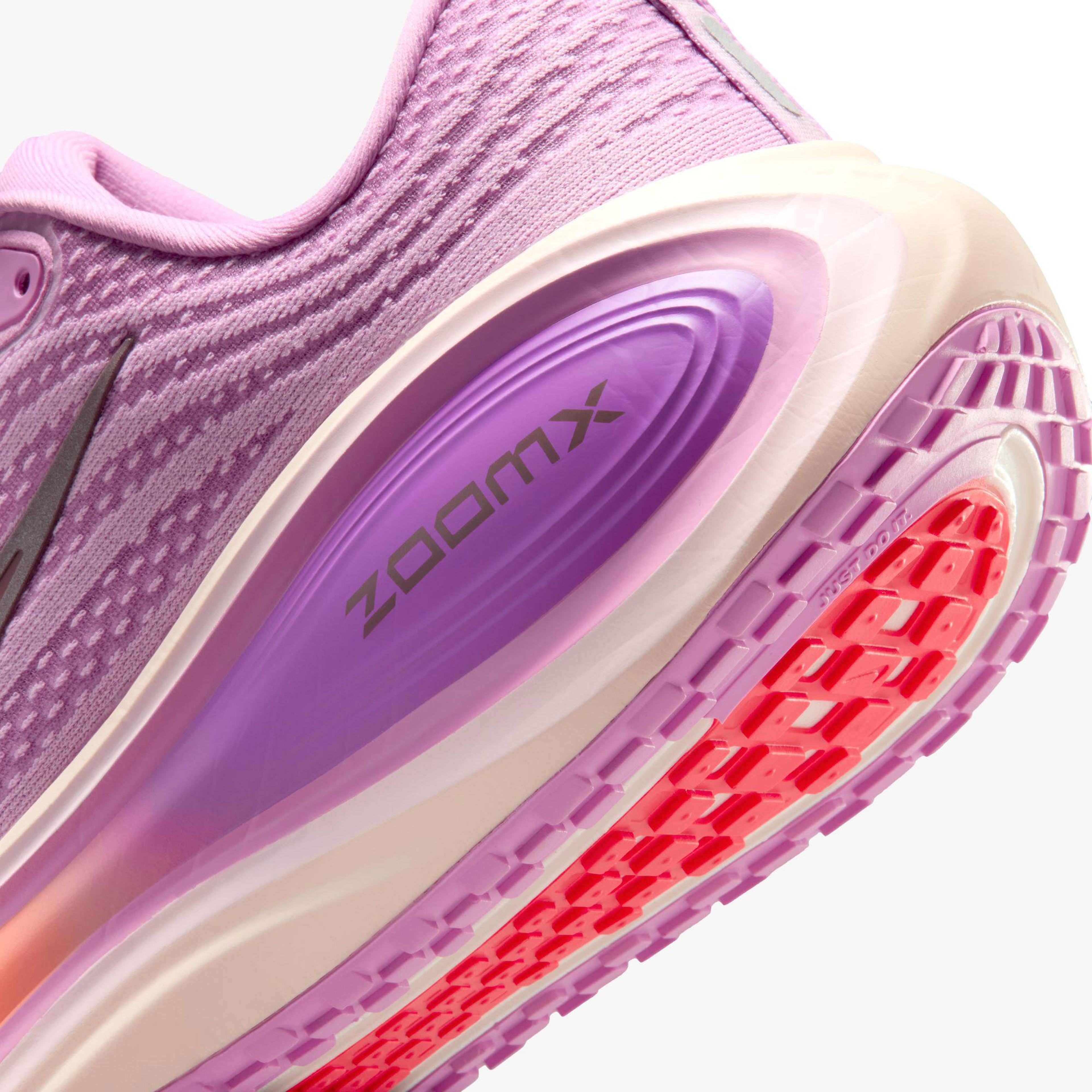 Nike Vomero Plus Kadın Mor Koşu Ayakkabısı