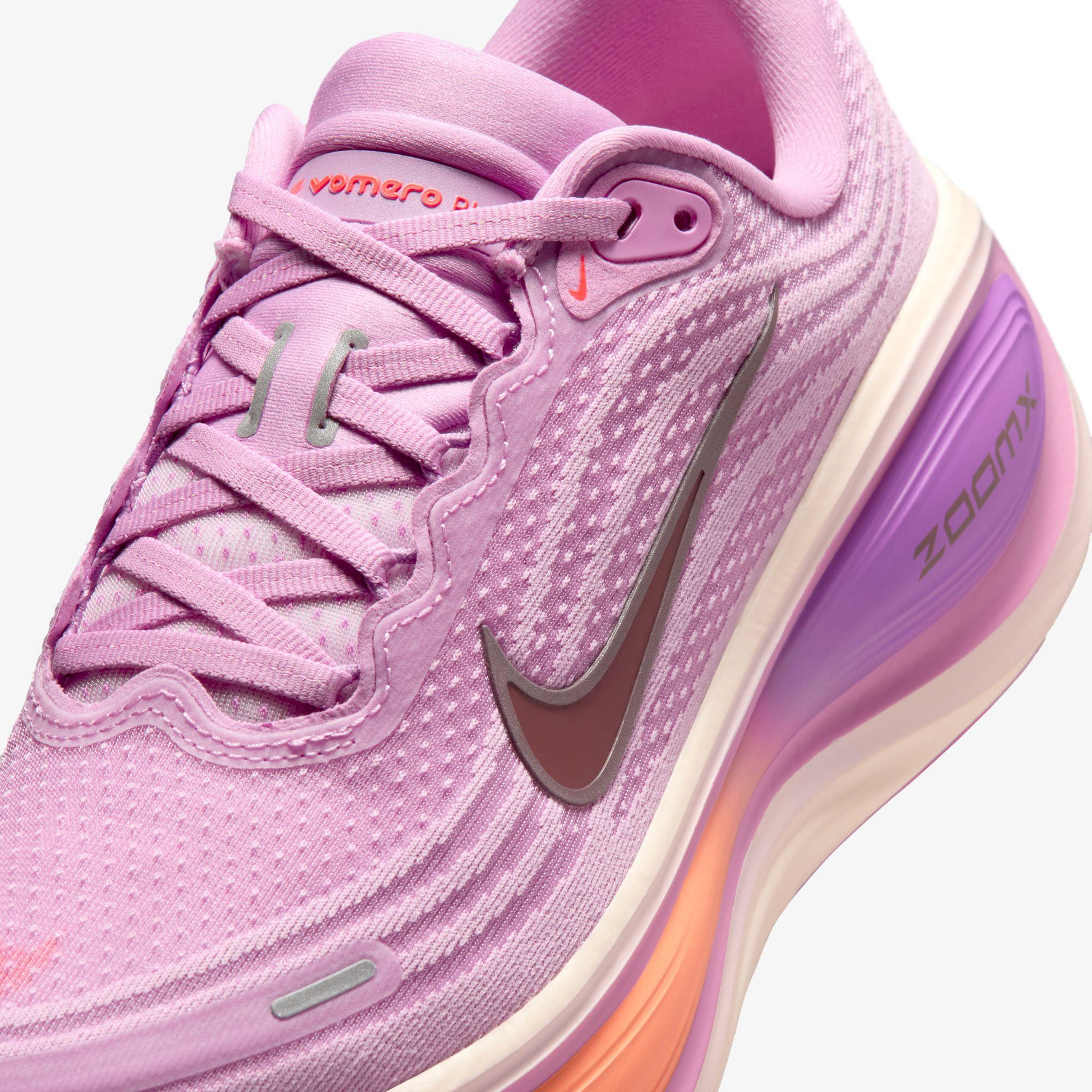 Nike Vomero Plus Kadın Mor Koşu Ayakkabısı