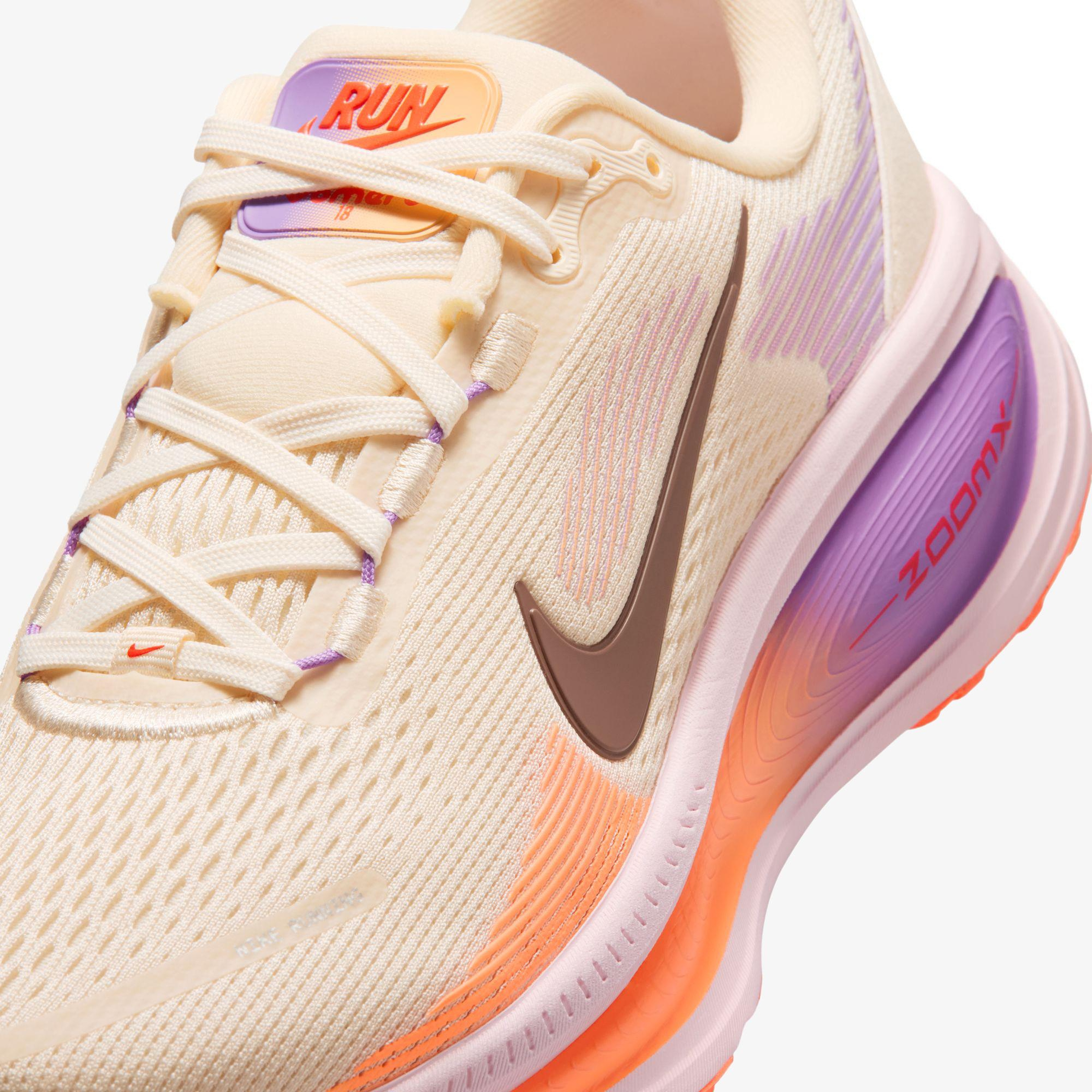 Nike Vomero 18 Kadın Bej Koşu Ayakkabısı