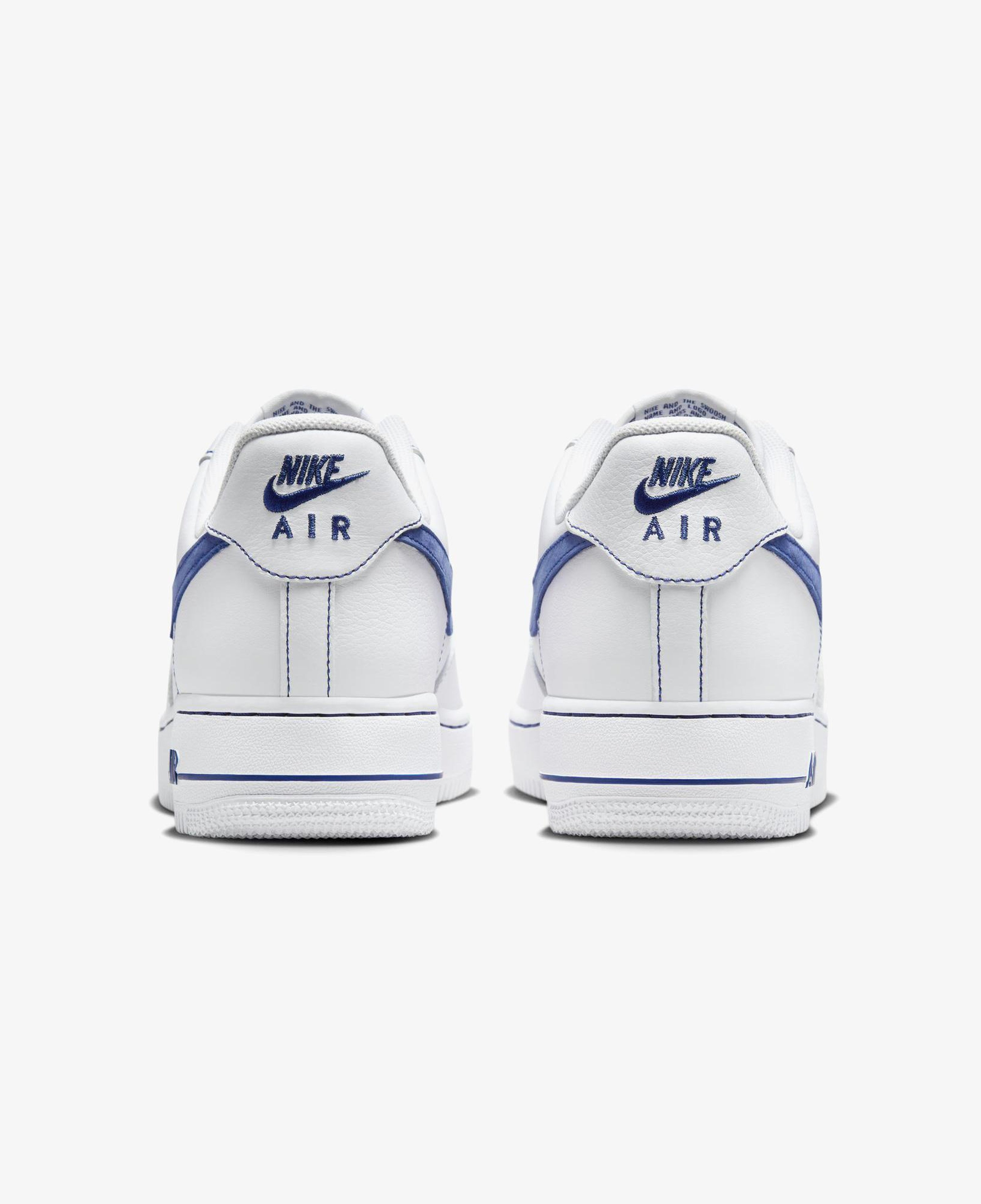Nike Air Force 1 '07 LV8 Erkek Beyaz Spor Ayakkabı