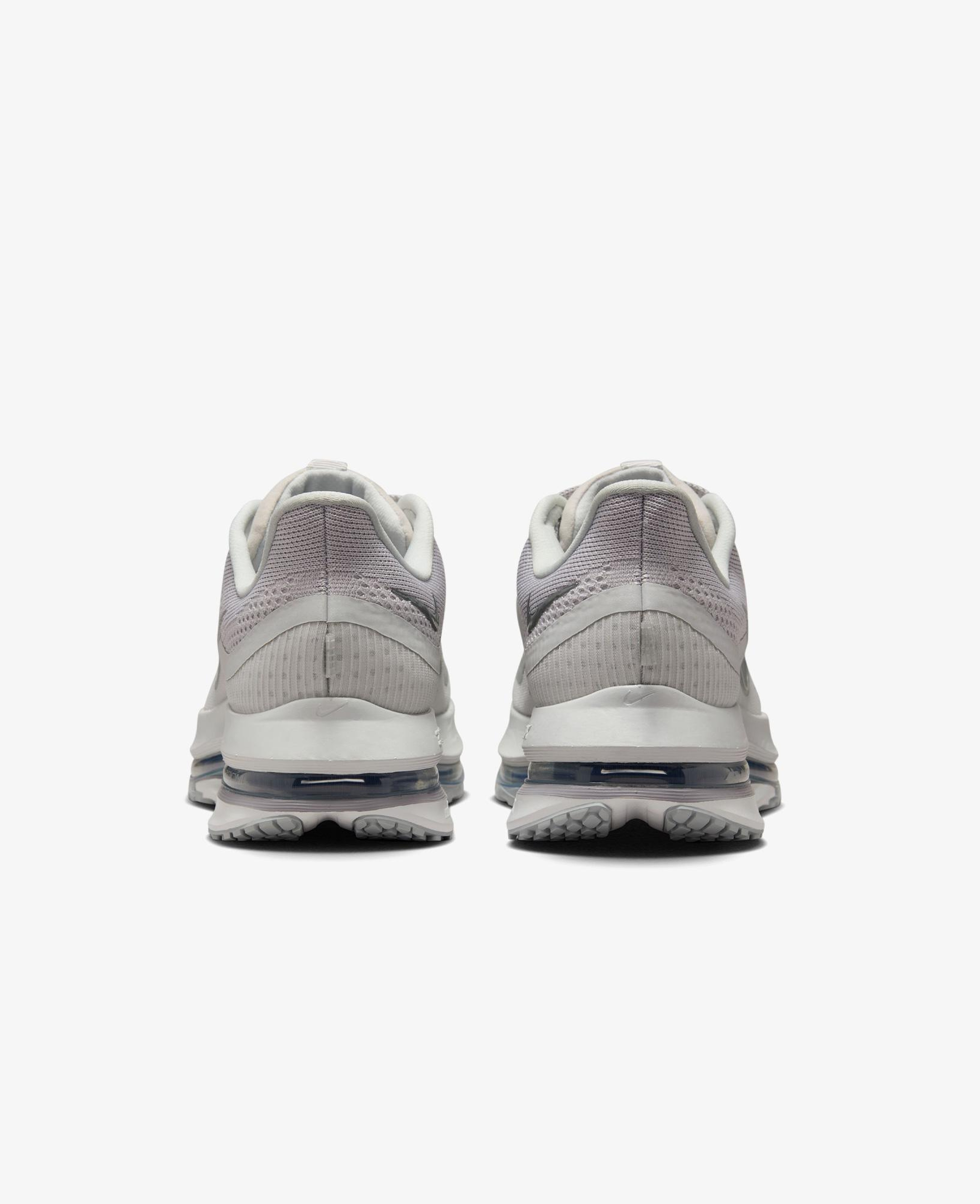 Nike Pegasus Premium Erkek Gri Koşu Ayakkabısı