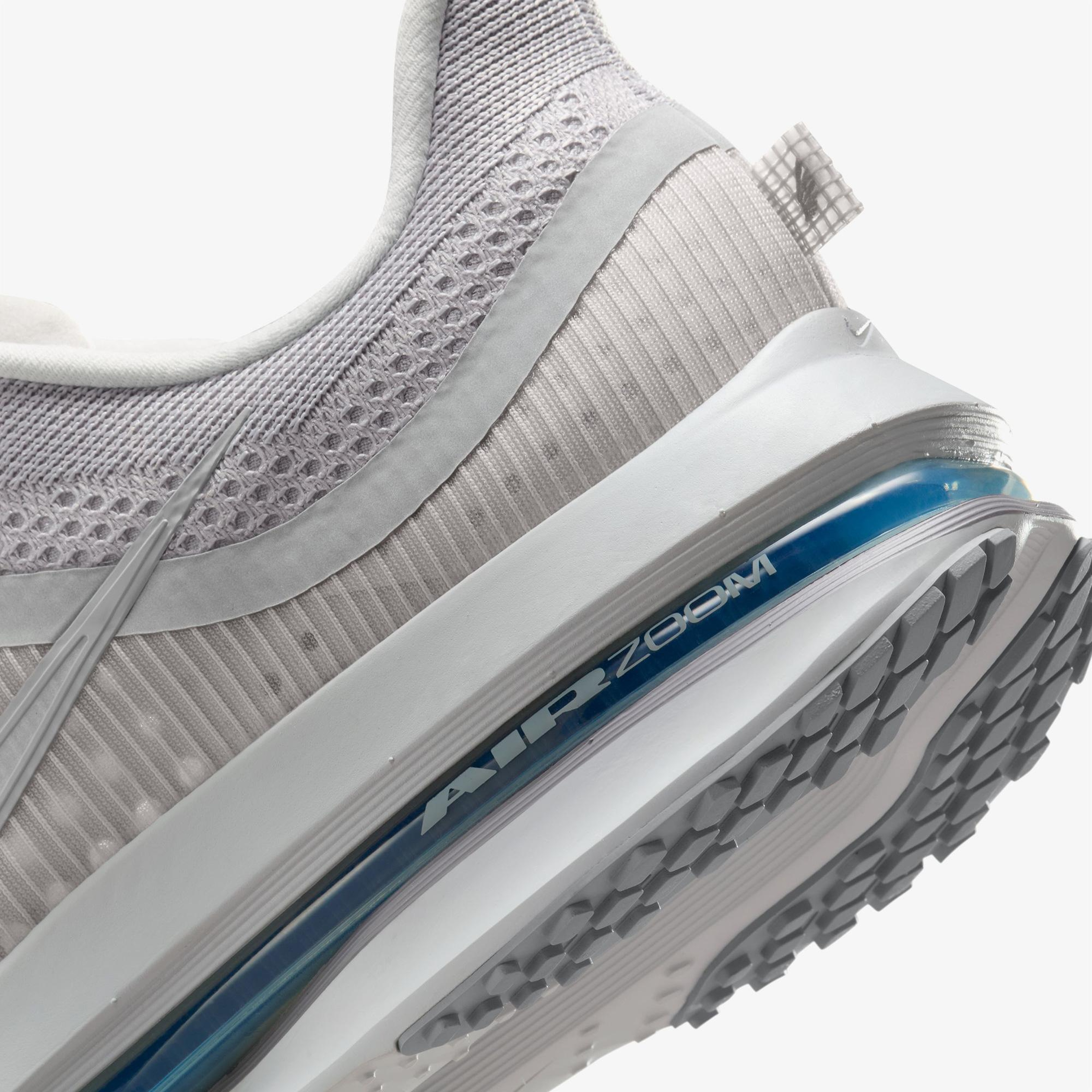 Nike Pegasus Premium Erkek Gri Koşu Ayakkabısı