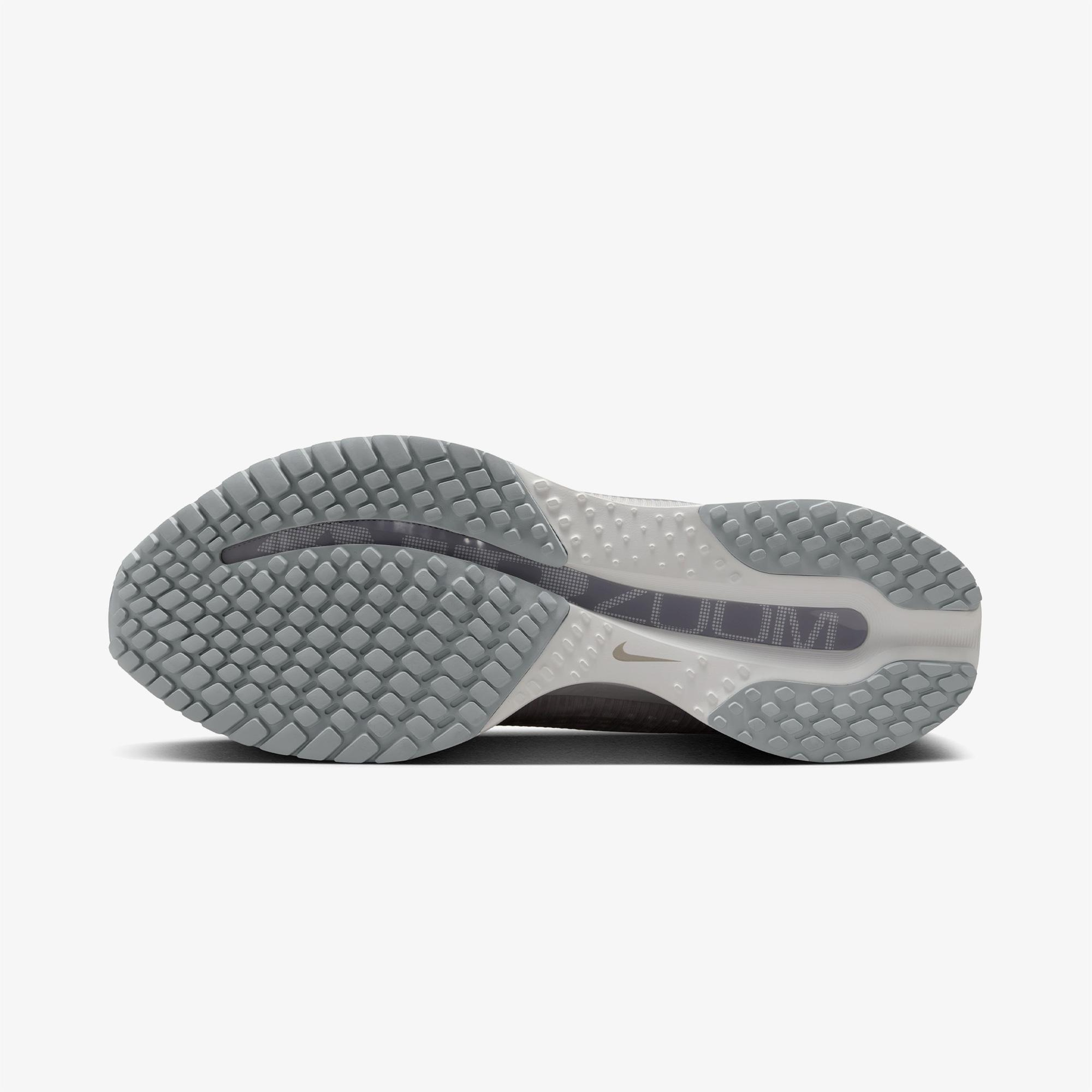 Nike Pegasus Premium Erkek Gri Koşu Ayakkabısı