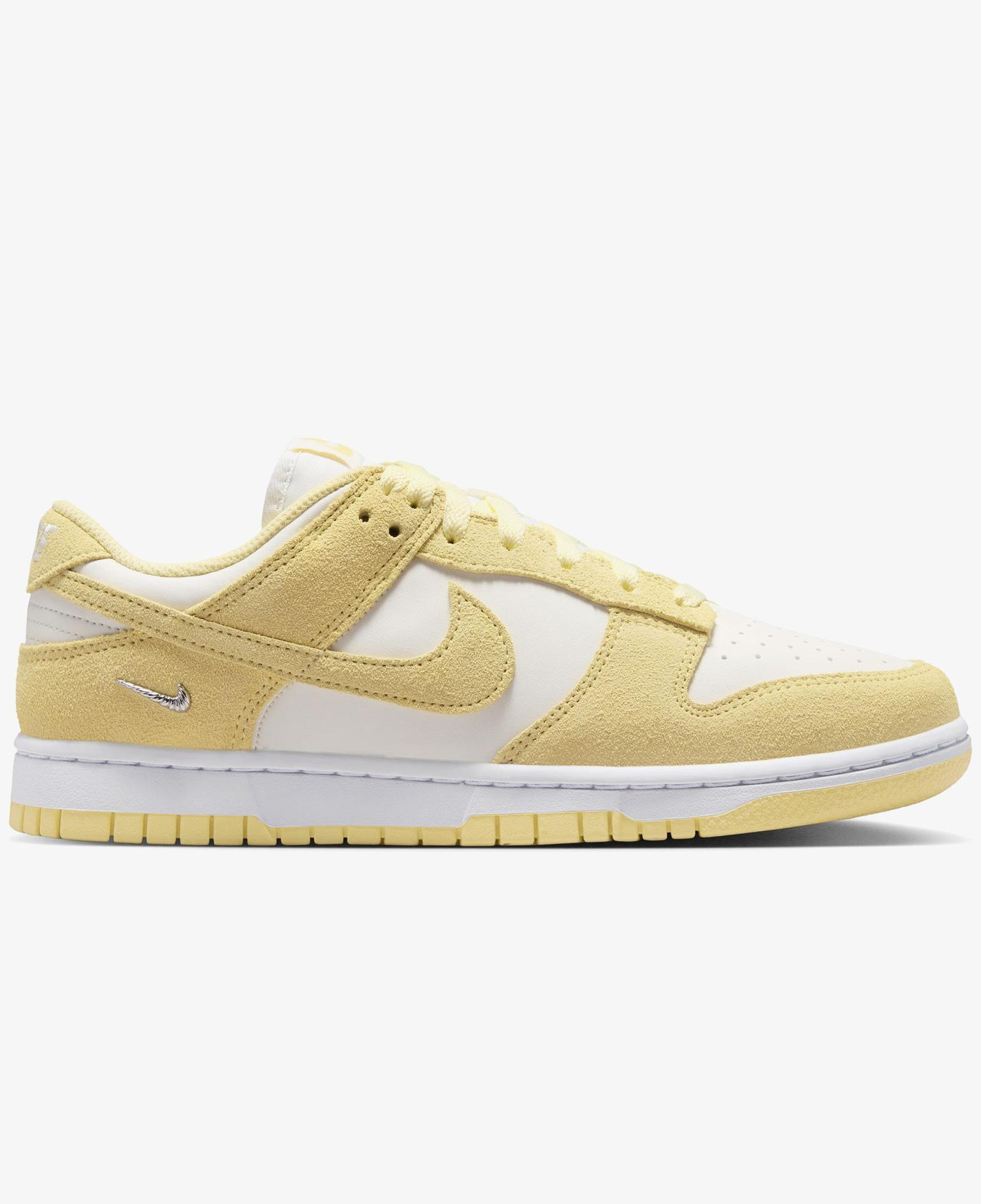 Nike Dunk Low Suede Kadın Sarı Spor Ayakkabı