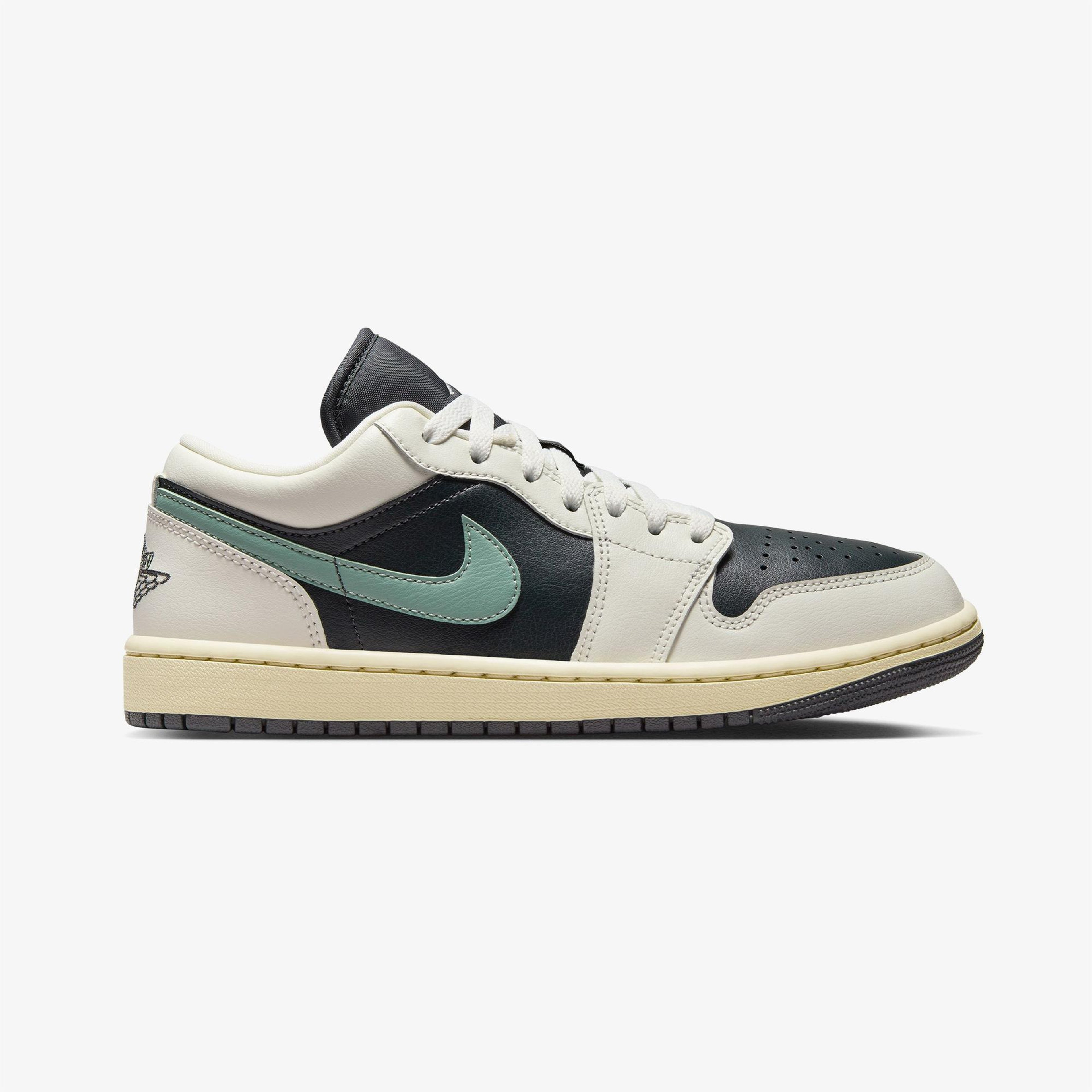 Air Jordan 1 Low Kadın Krem Spor Ayakkabı