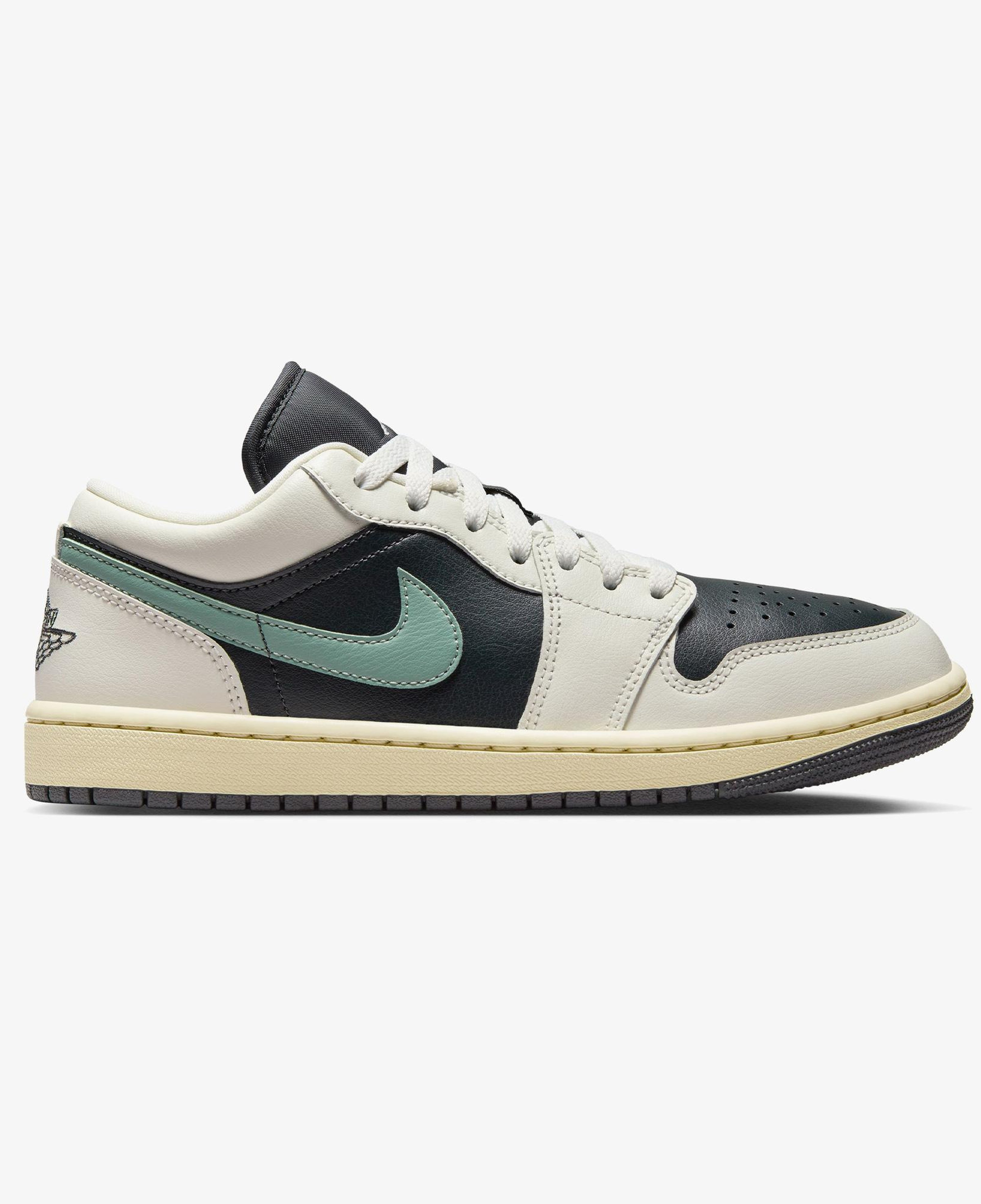 Air Jordan 1 Low Kadın Krem Spor Ayakkabı
