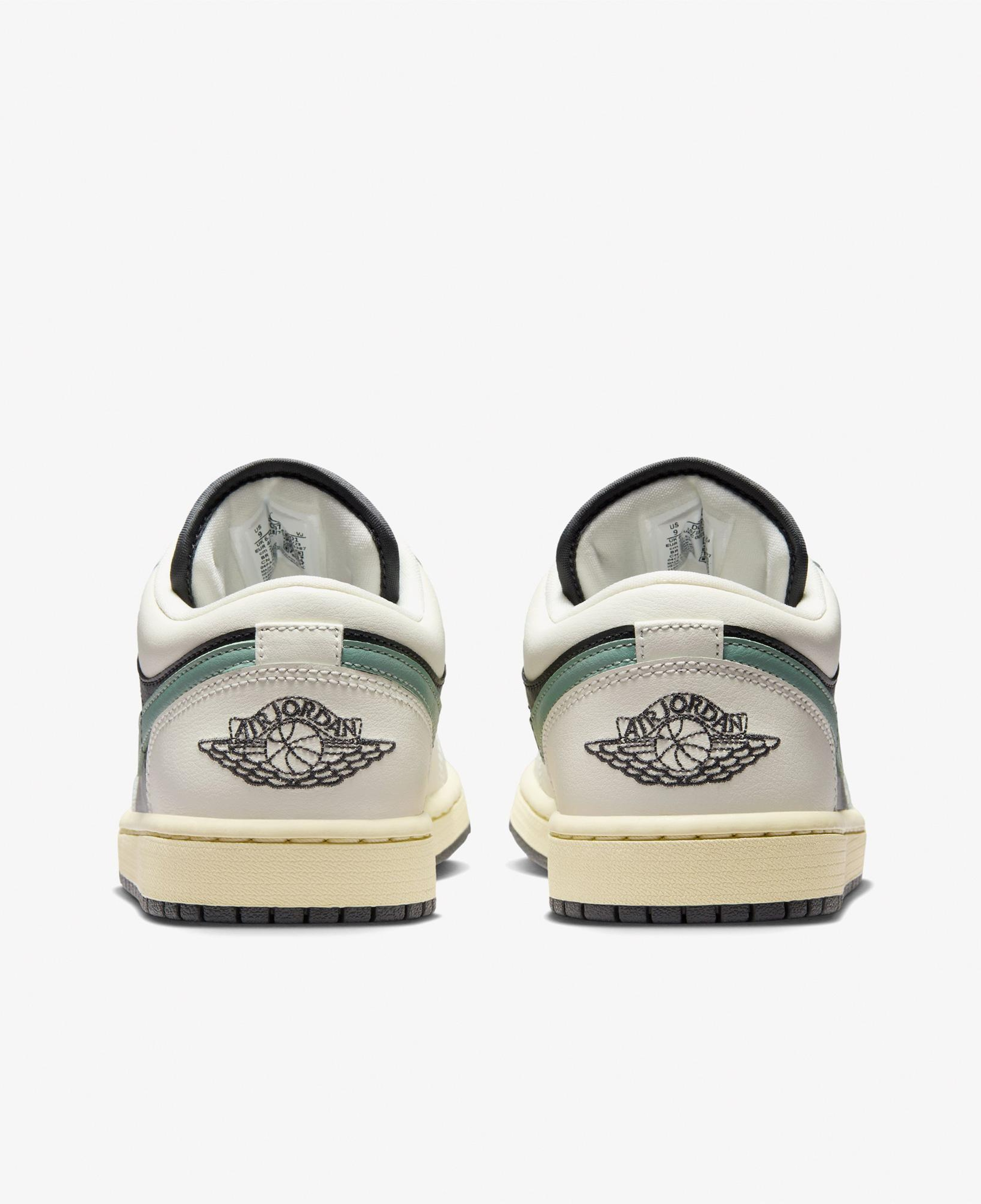 Air Jordan 1 Low Kadın Krem Spor Ayakkabı