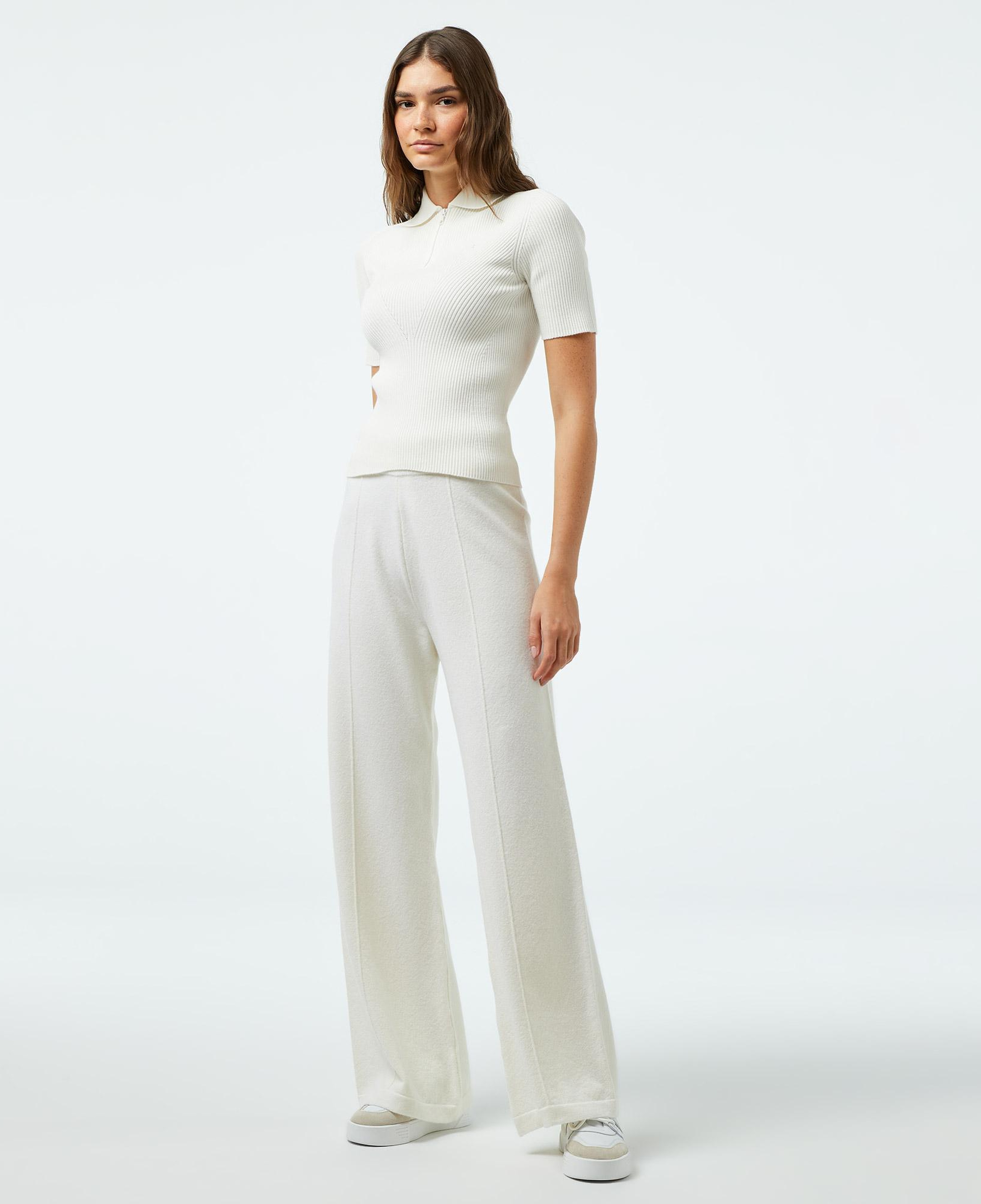 Kadın Relaxed Fit Beyaz Pantolon