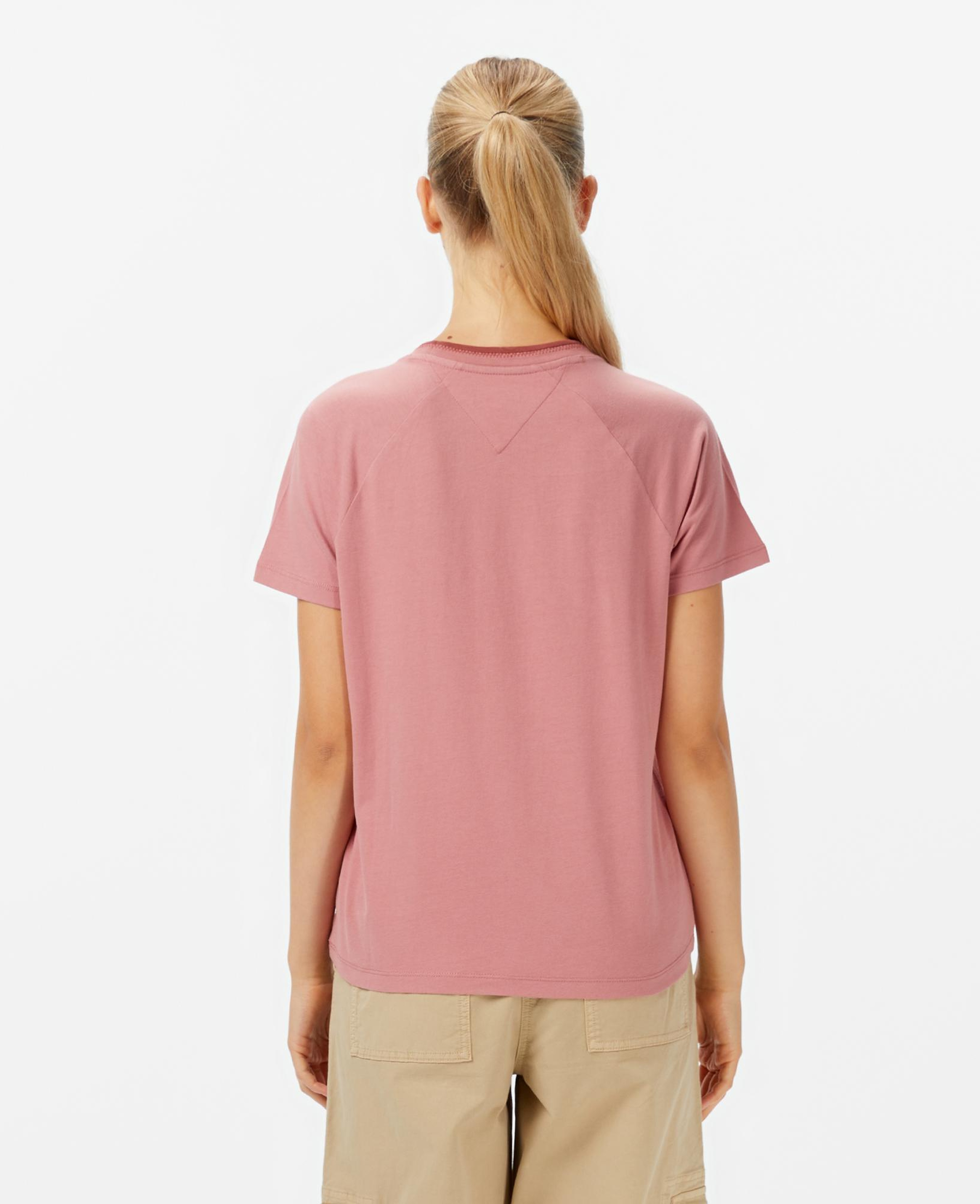 Tommy Jeans Graphic Kadın Pembe T-Shirt