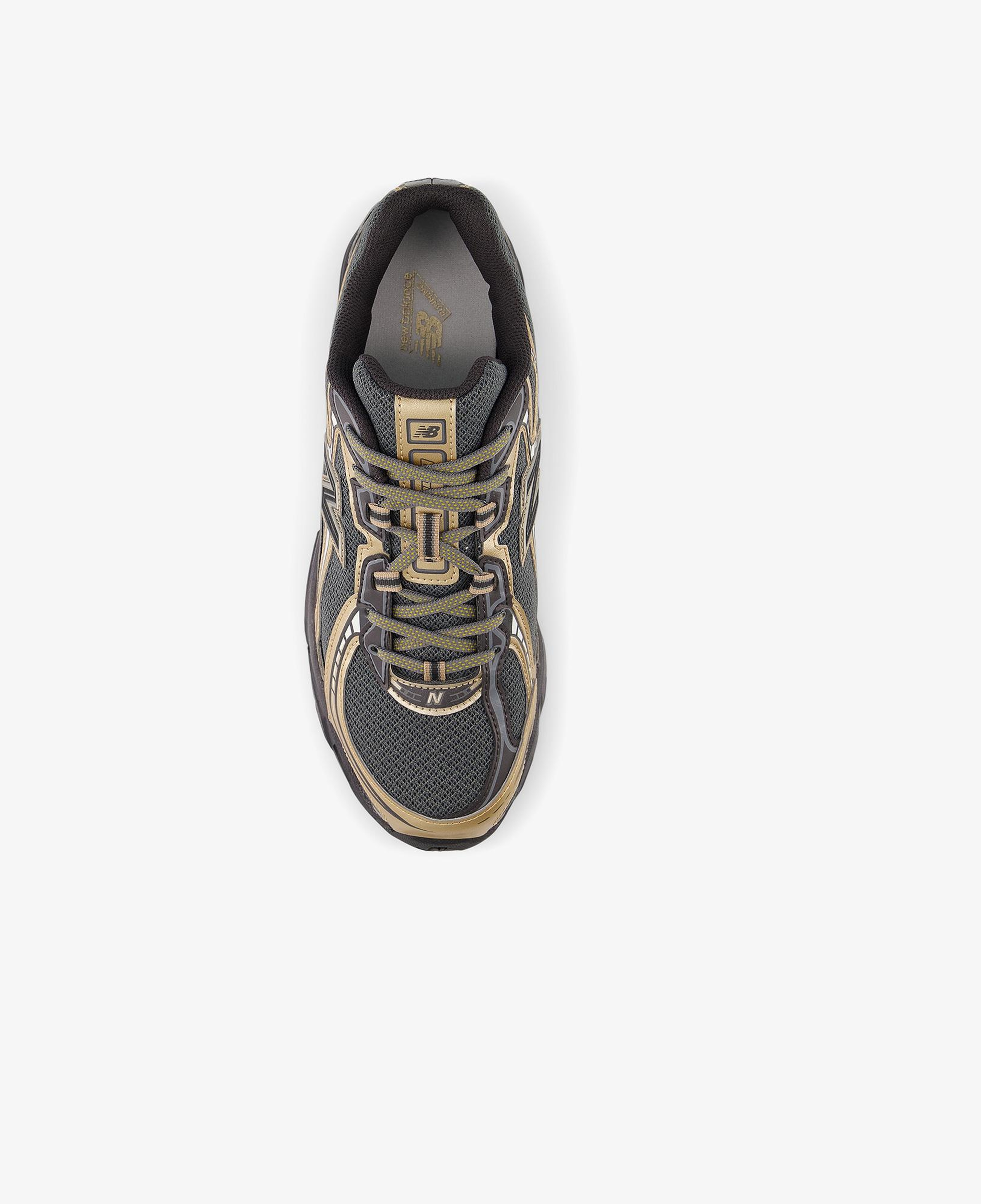 New Balance 740 Lifestyle Unisex Siyah/Altın Spor Ayakkabı