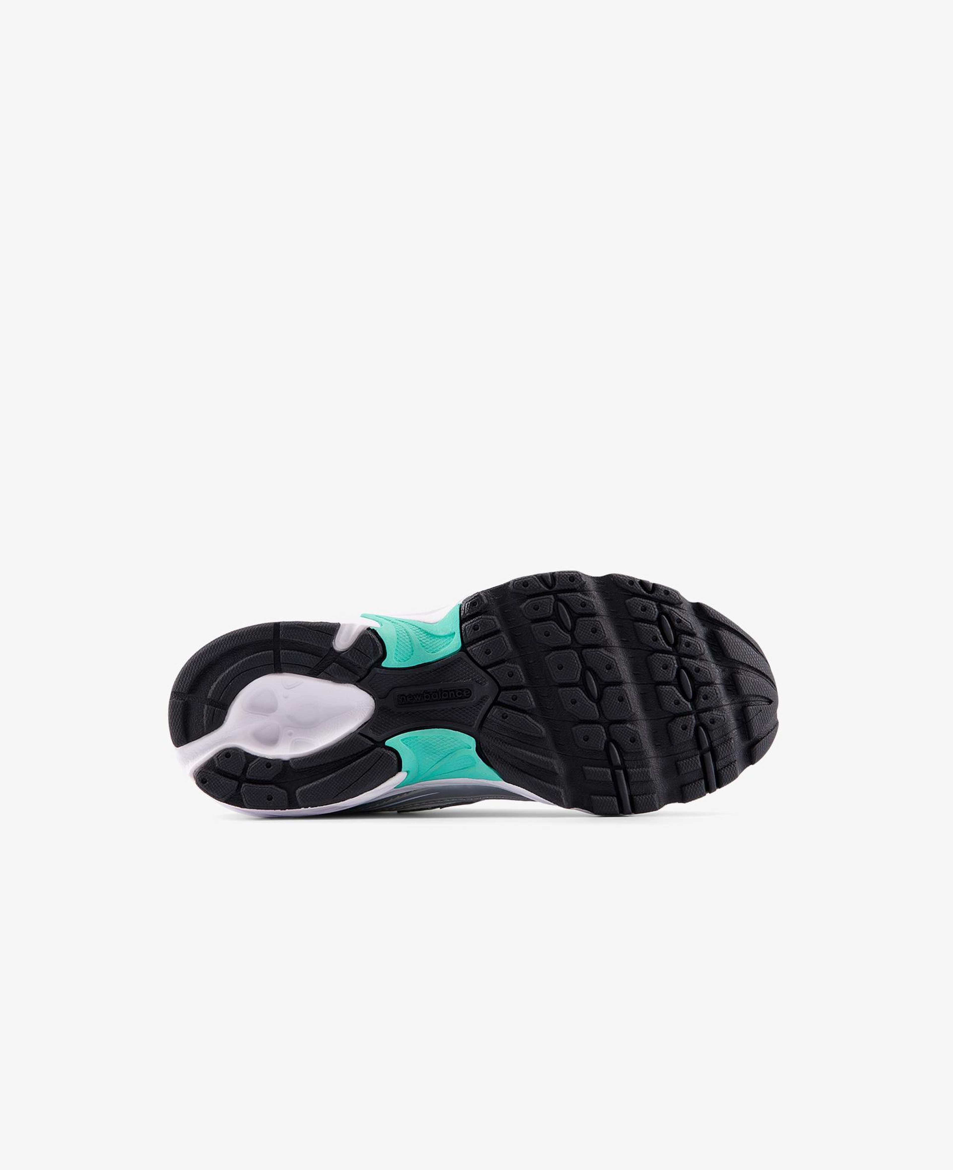 New Balance 740 Lifestyle Çocuk Gri Spor Ayakkabı