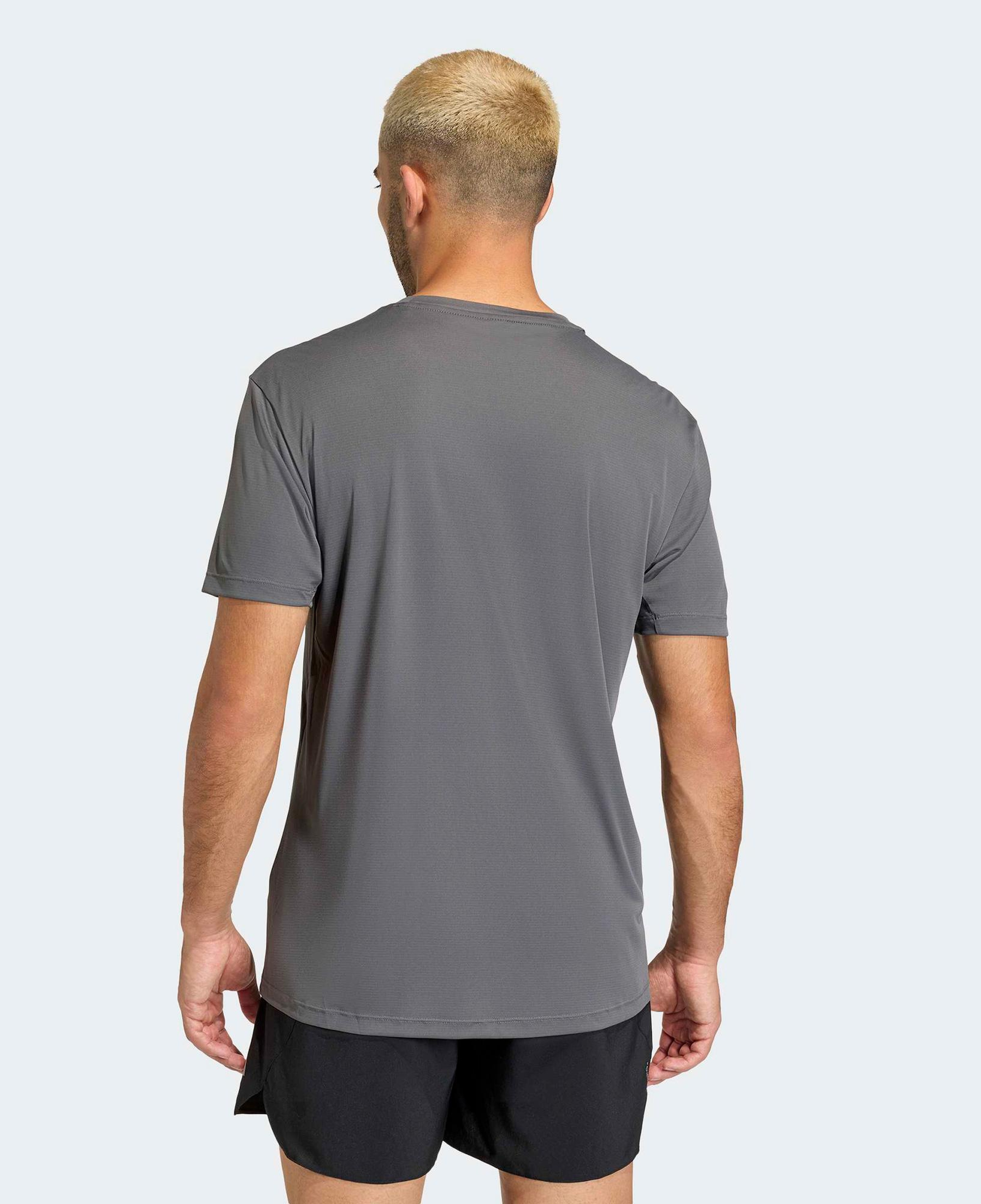 adidas Adi365 Running Essentials Brand Love Erkek Gri Koşu T-Shirt