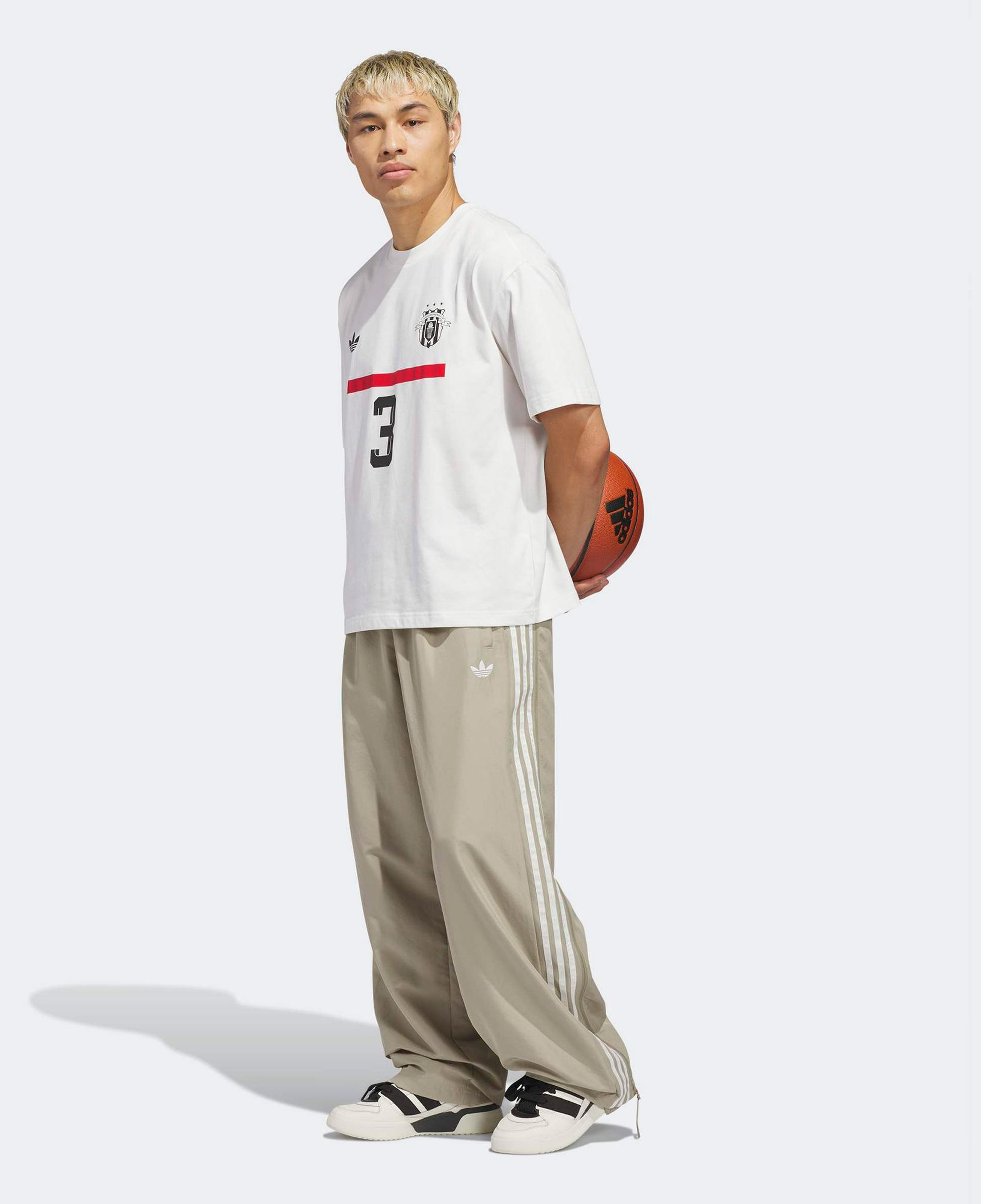 adidas Jabbar Gfx Q1 Erkek Beyaz Basketbol T-Shirt