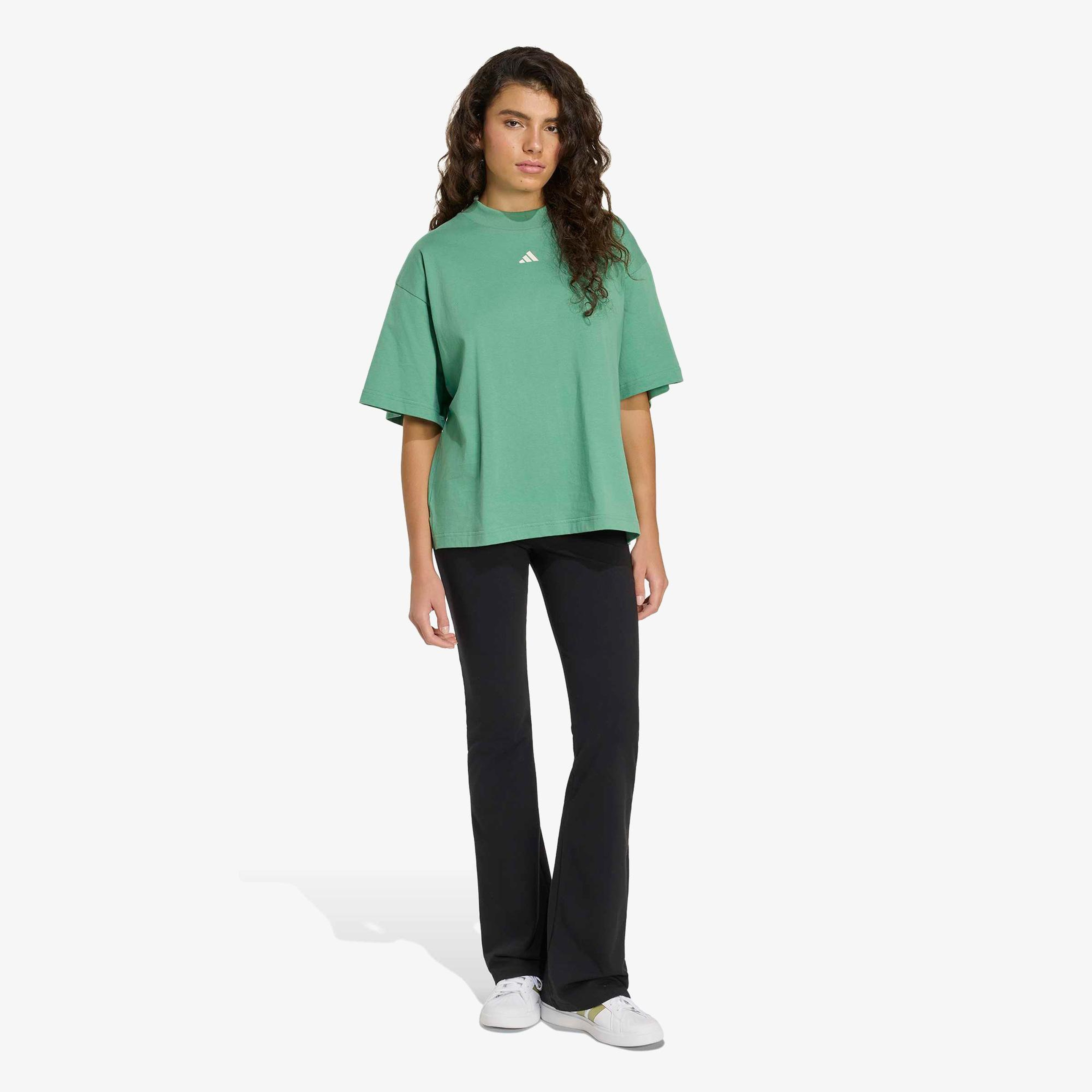 adidas 3Ss Gfx Kadın Yeşil T-Shirt