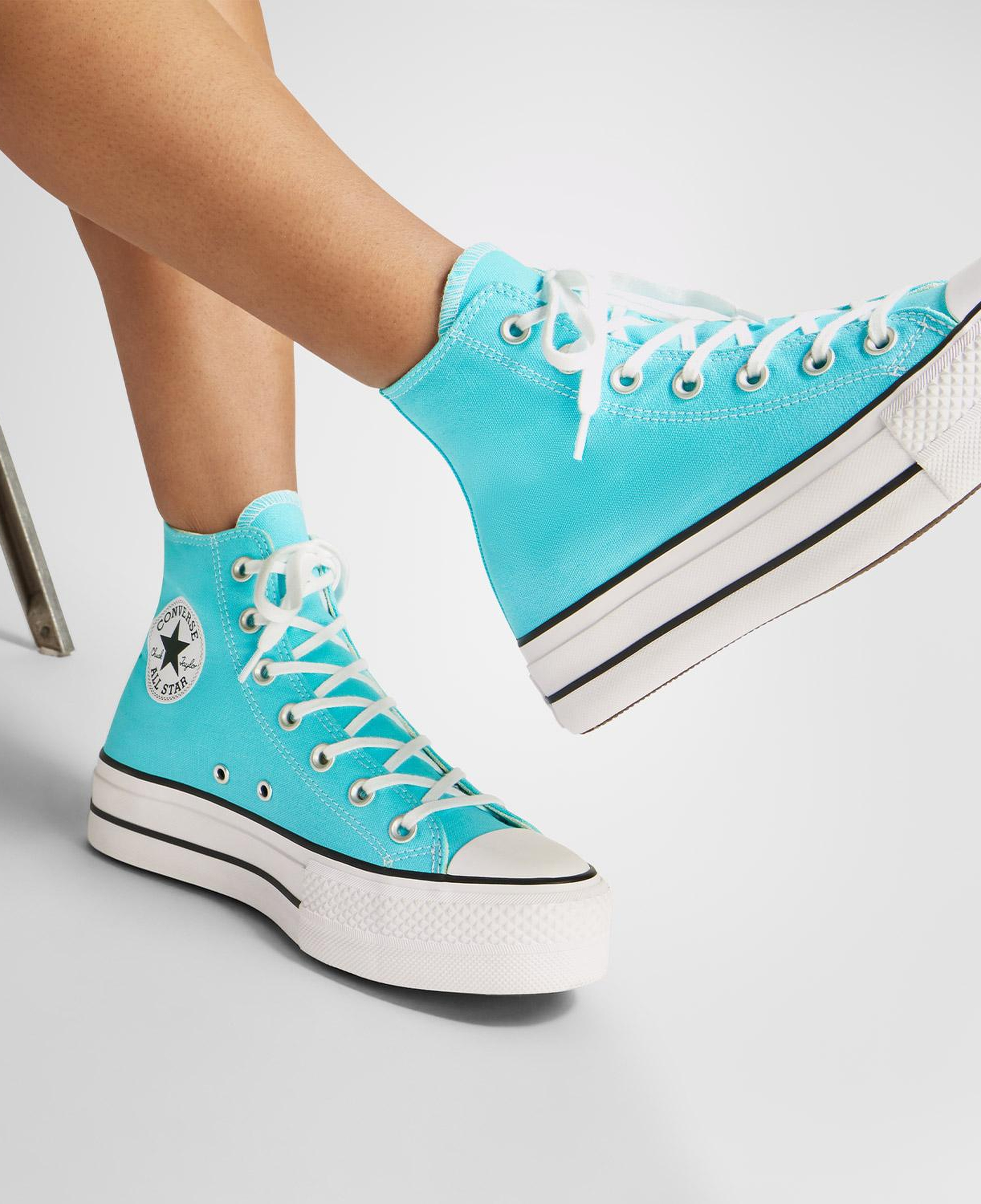 Converse Chuck Taylor All Star Lift Unisex Mavi Platform Sneaker