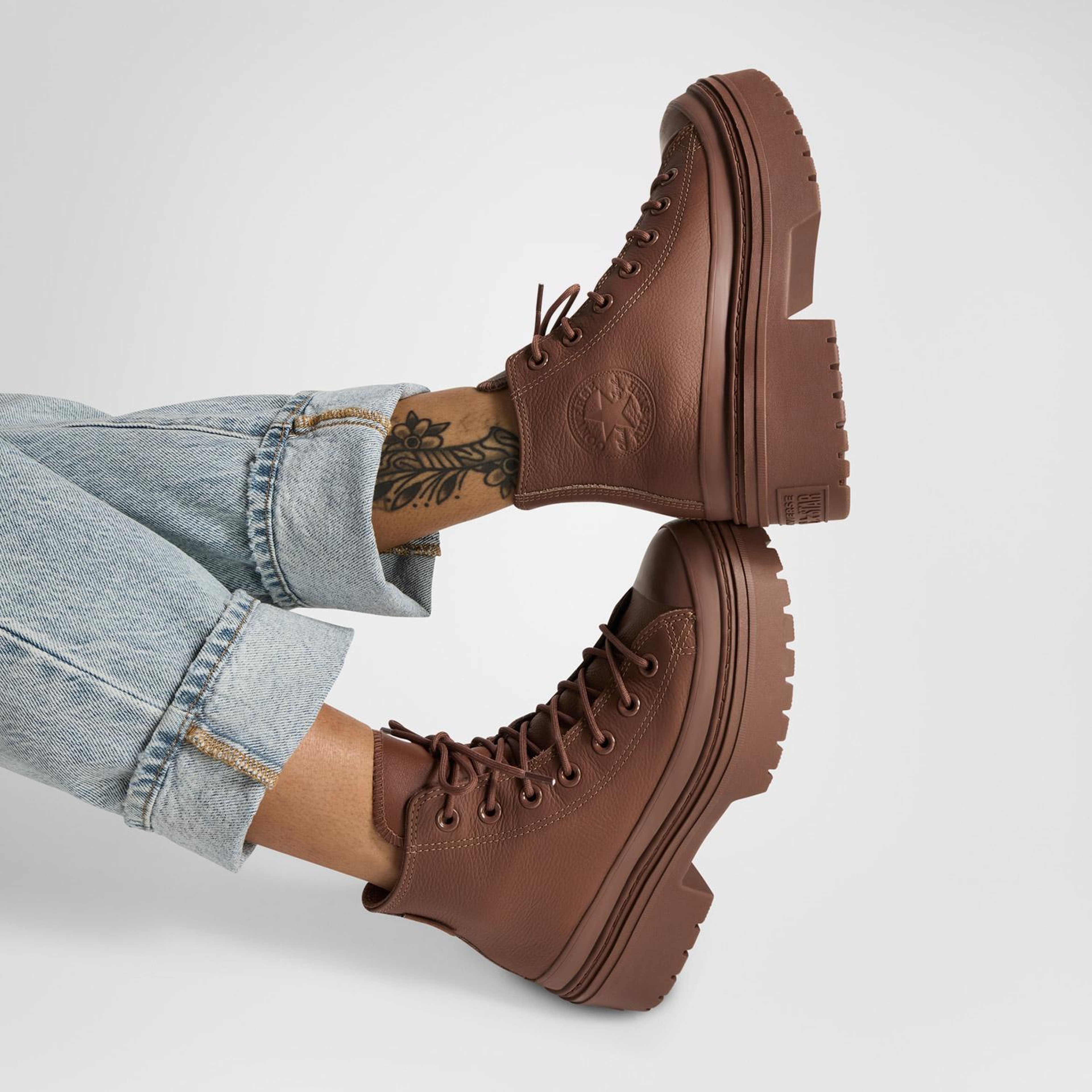 Converse Chuck Taylor All Star Lugged Heel Kadın Kahverengi Deri Platform Su Geçirmez Bot