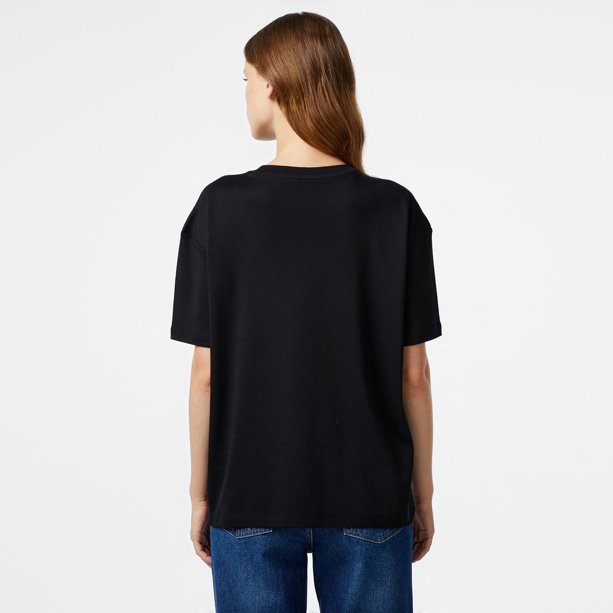Kadın Relaxed Fit Bisiklet Yaka Siyah T-Shirt