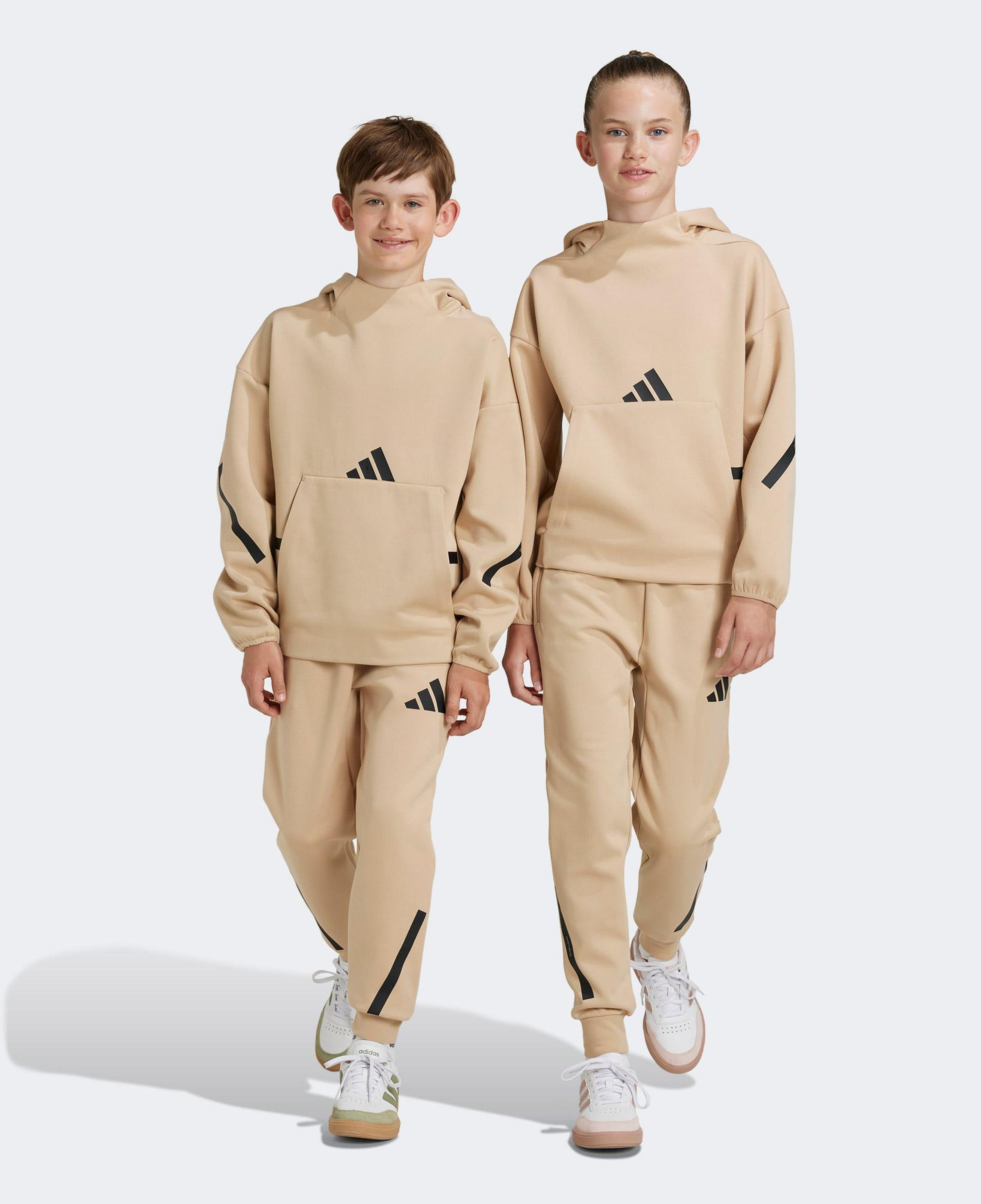 adidas Z.N.E. Tapered-Leg Çocuk Bej Eşofman Altı