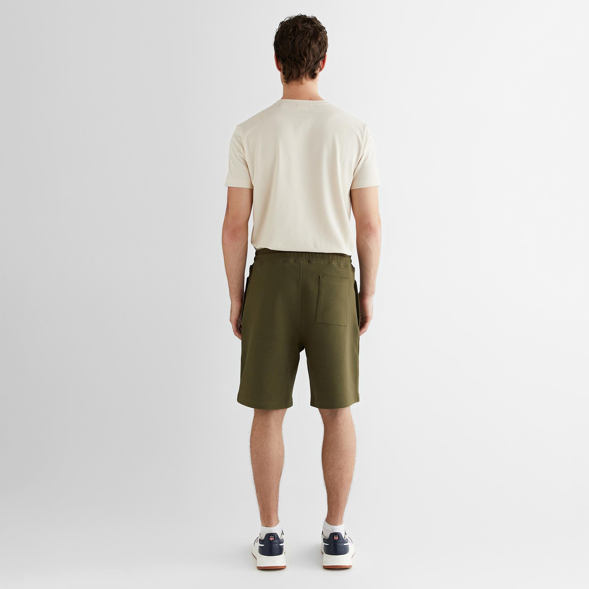 GANT Erkek Yeşil Regular Fit Logolu Şort