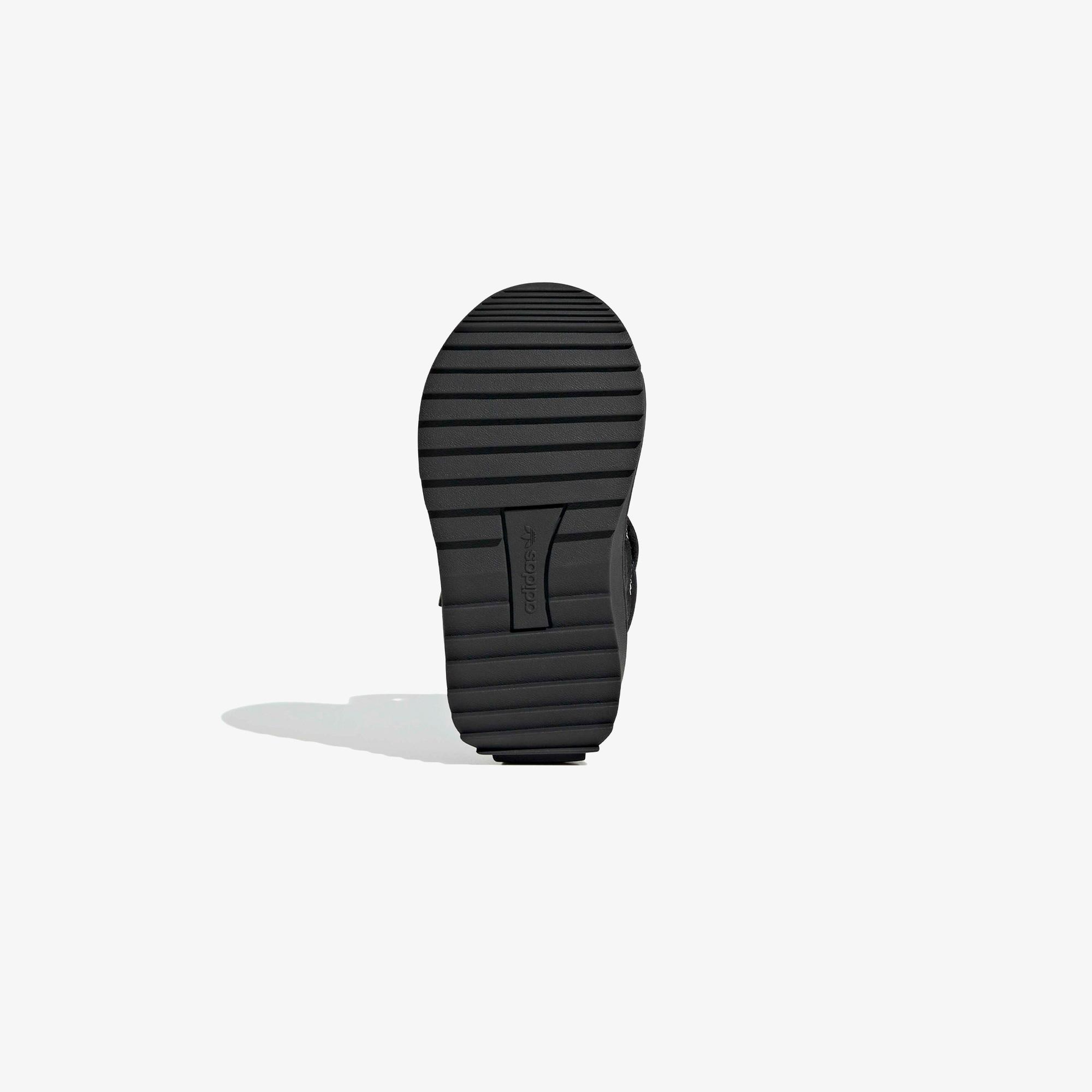 adidas Superstar Winter Trek Bebek Siyah Spor Ayakkabı