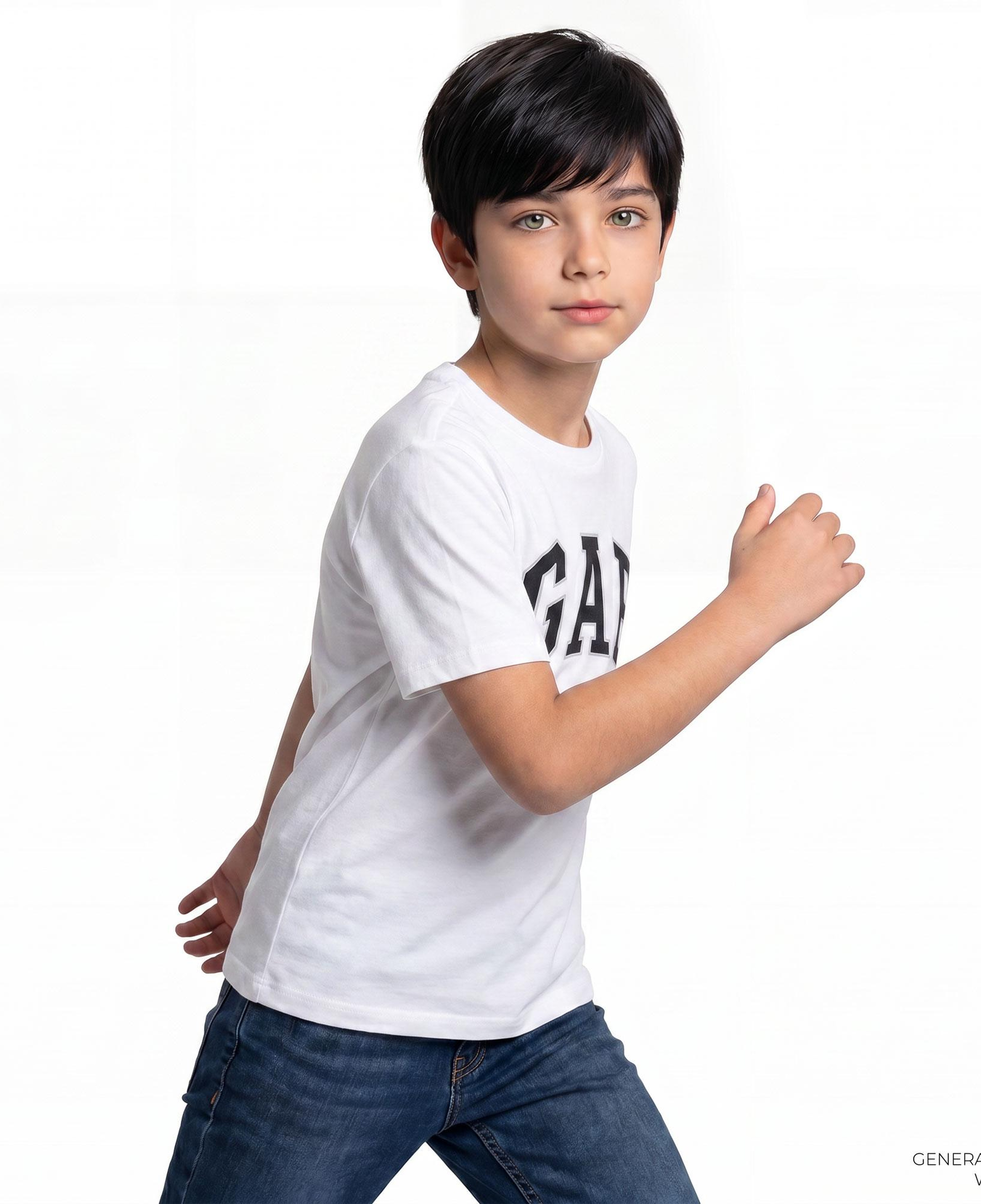 Gap Relaxed Fit Çocuk Beyaz T-Shirt