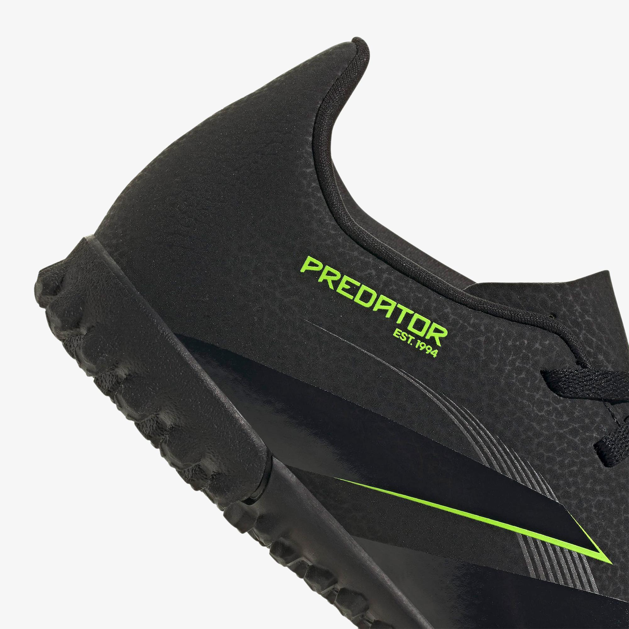 adidas Predator Club Çocuk Siyah Spor Ayakkabı