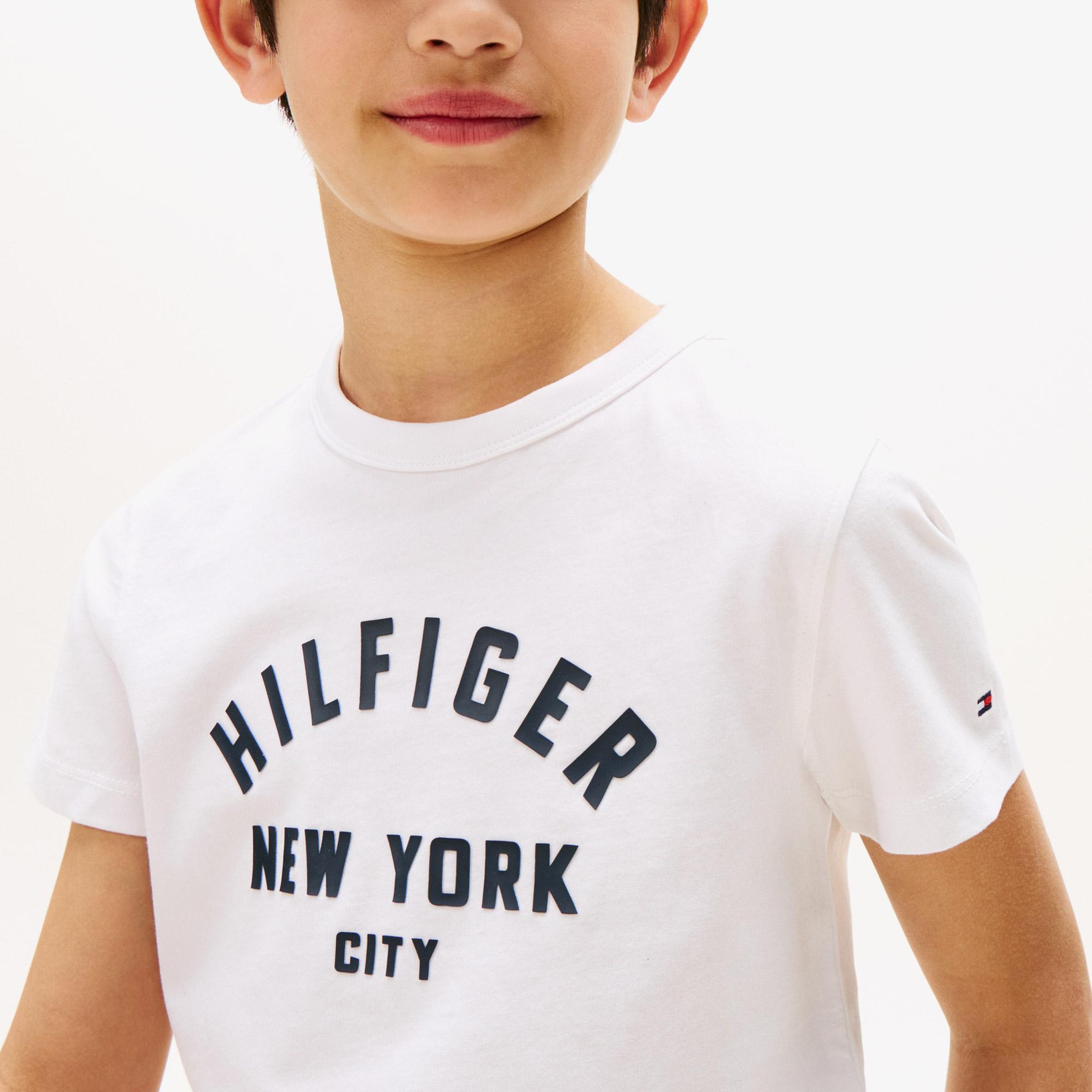Tommy Hilfiger Curved Çocuk Beyaz T-Shirt