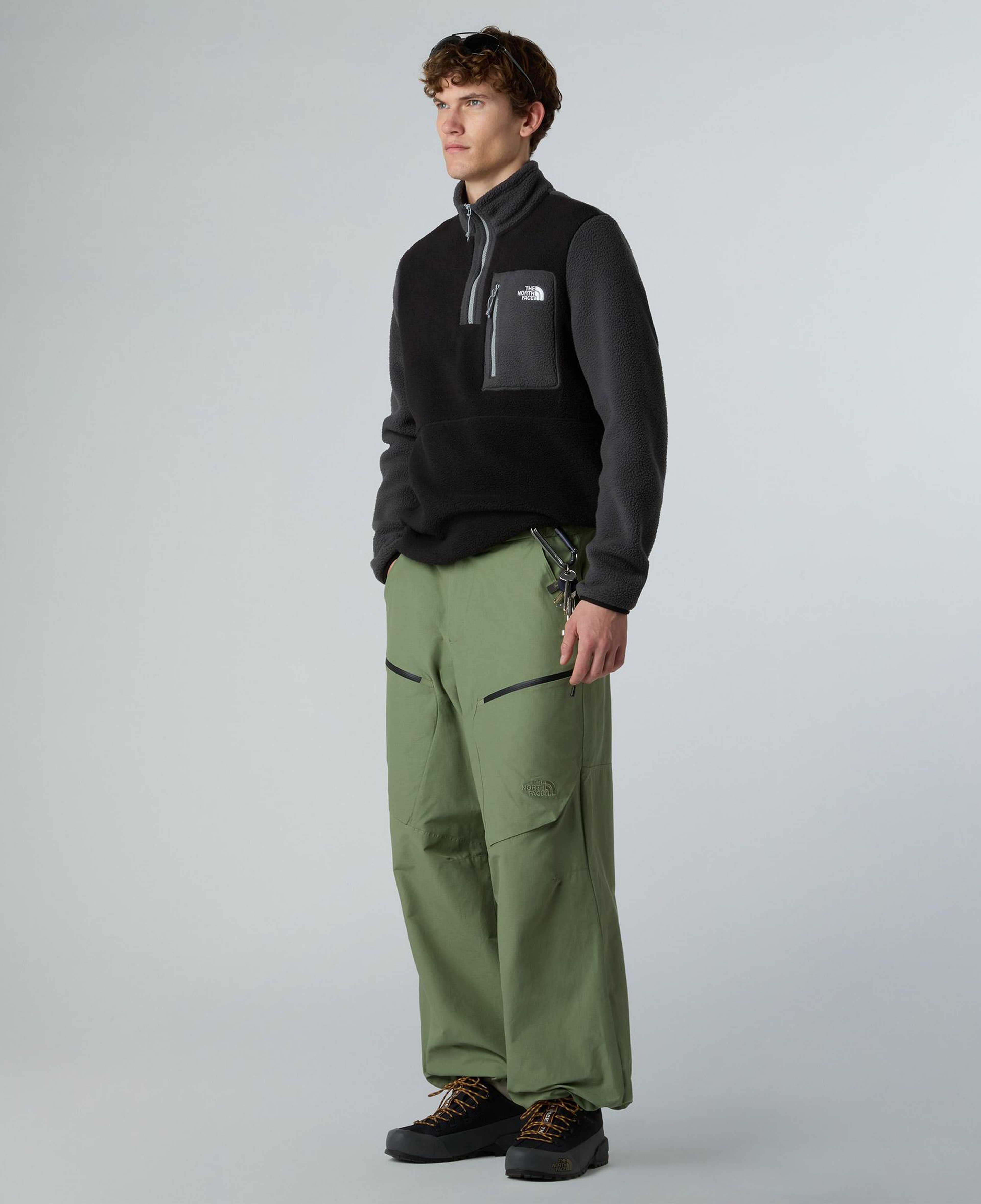 The North Face Erkek Yumiori Tam Boy Fermuarlı Siyah Polar Mont