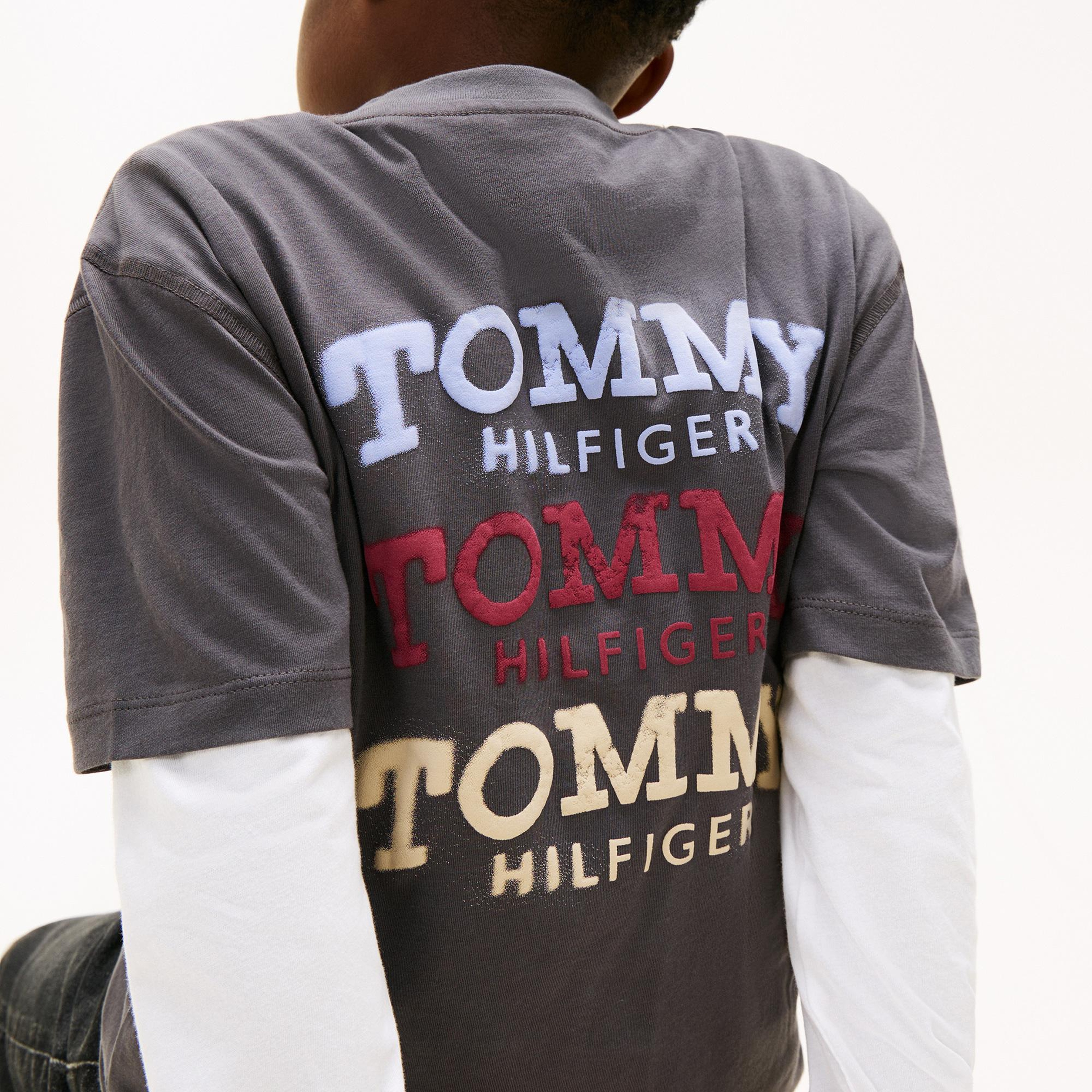Tommy Hilfiger Washed Faded Graphic Çocuk Gri T-Shirt