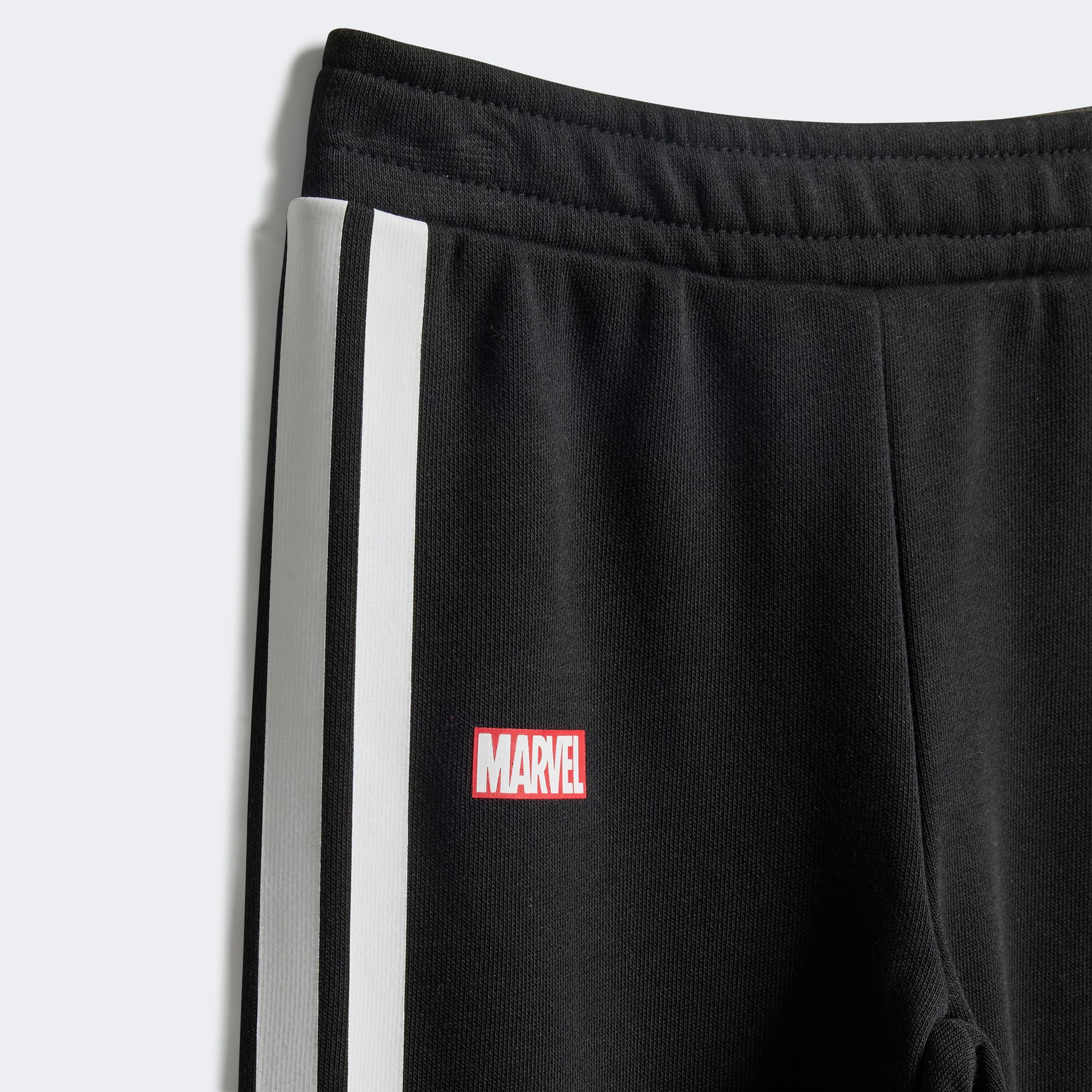 adidas Marvel Spiderman Bebek Kırmızı Eşofman Takımı