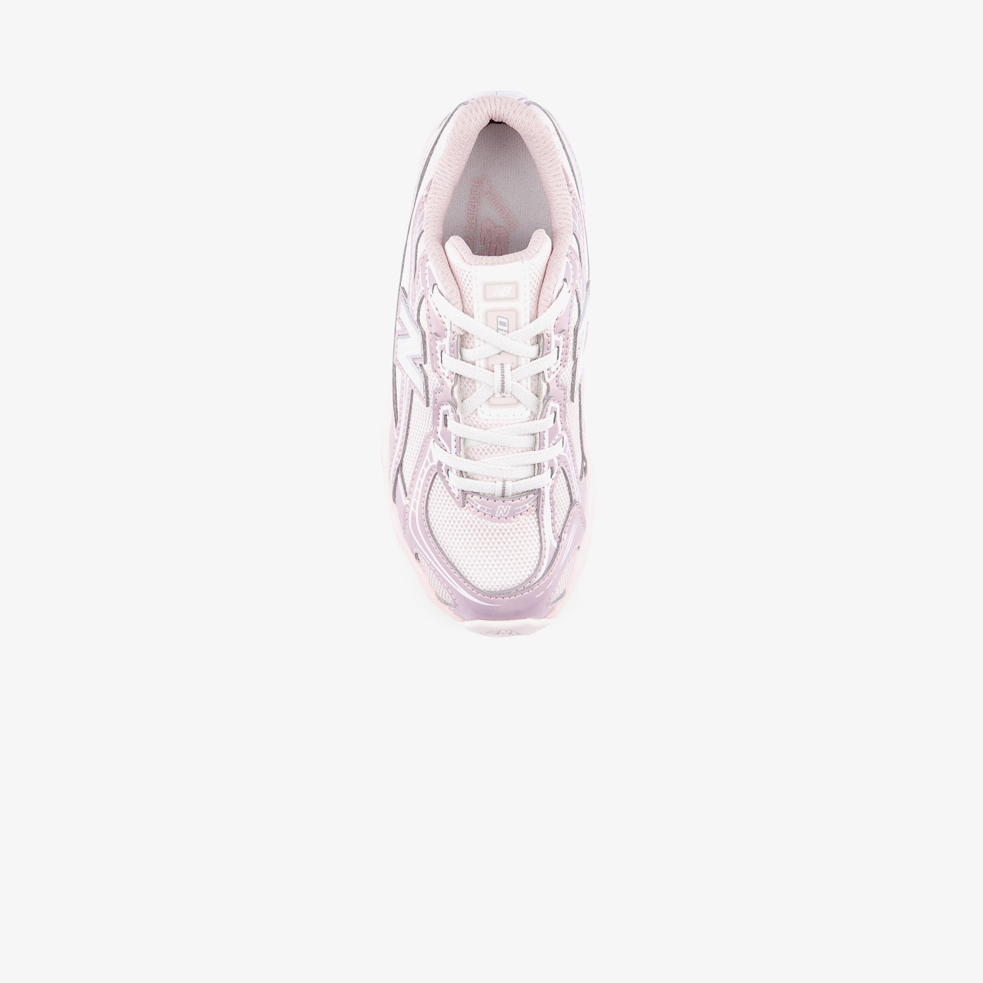 New Balance 740 Lifestyle Çocuk Pembe Spor Ayakkabı