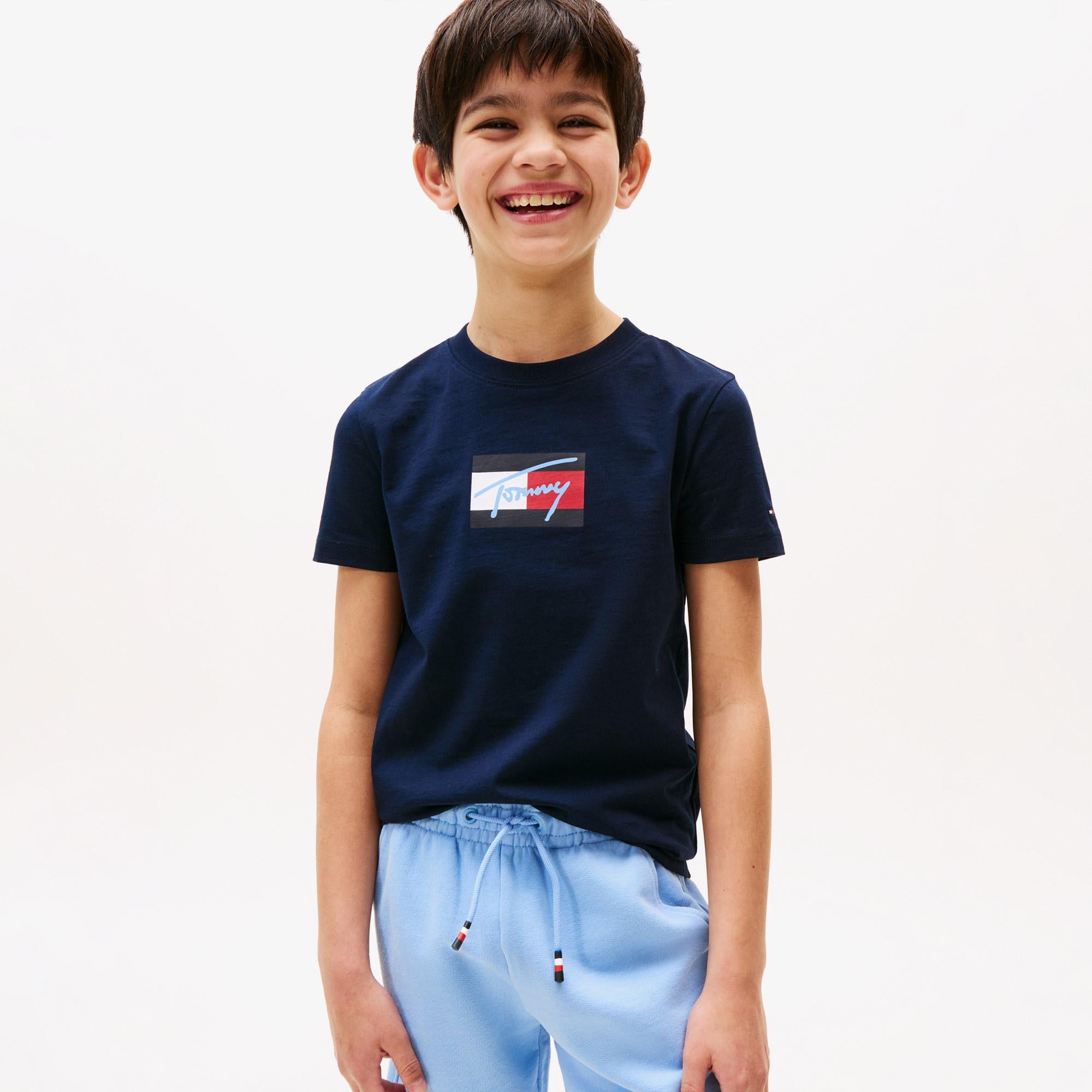 Tommy Hilfiger Flag Çocuk Lacivert T-Shirt