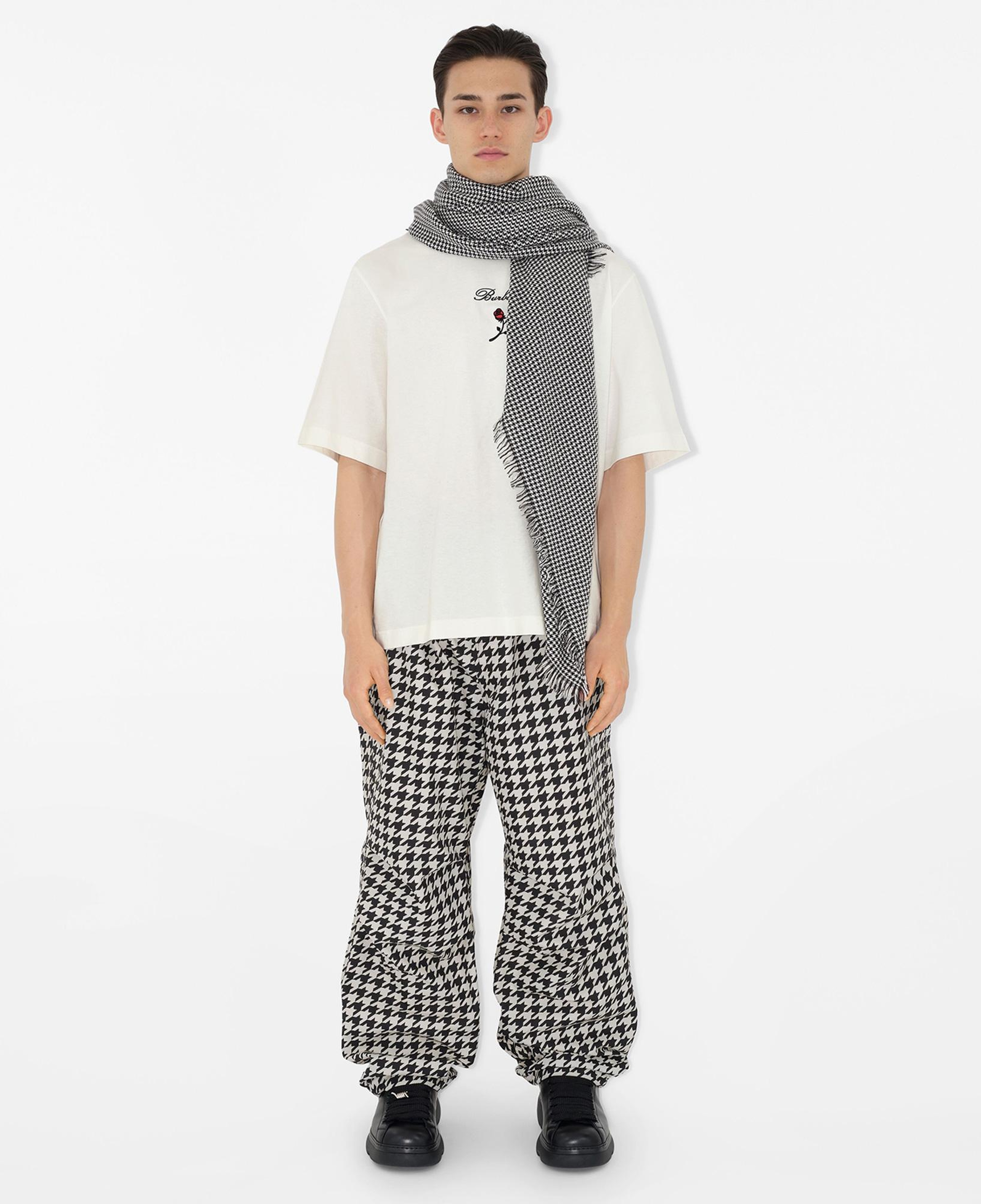 Burberry Unisex Siyah Atkı