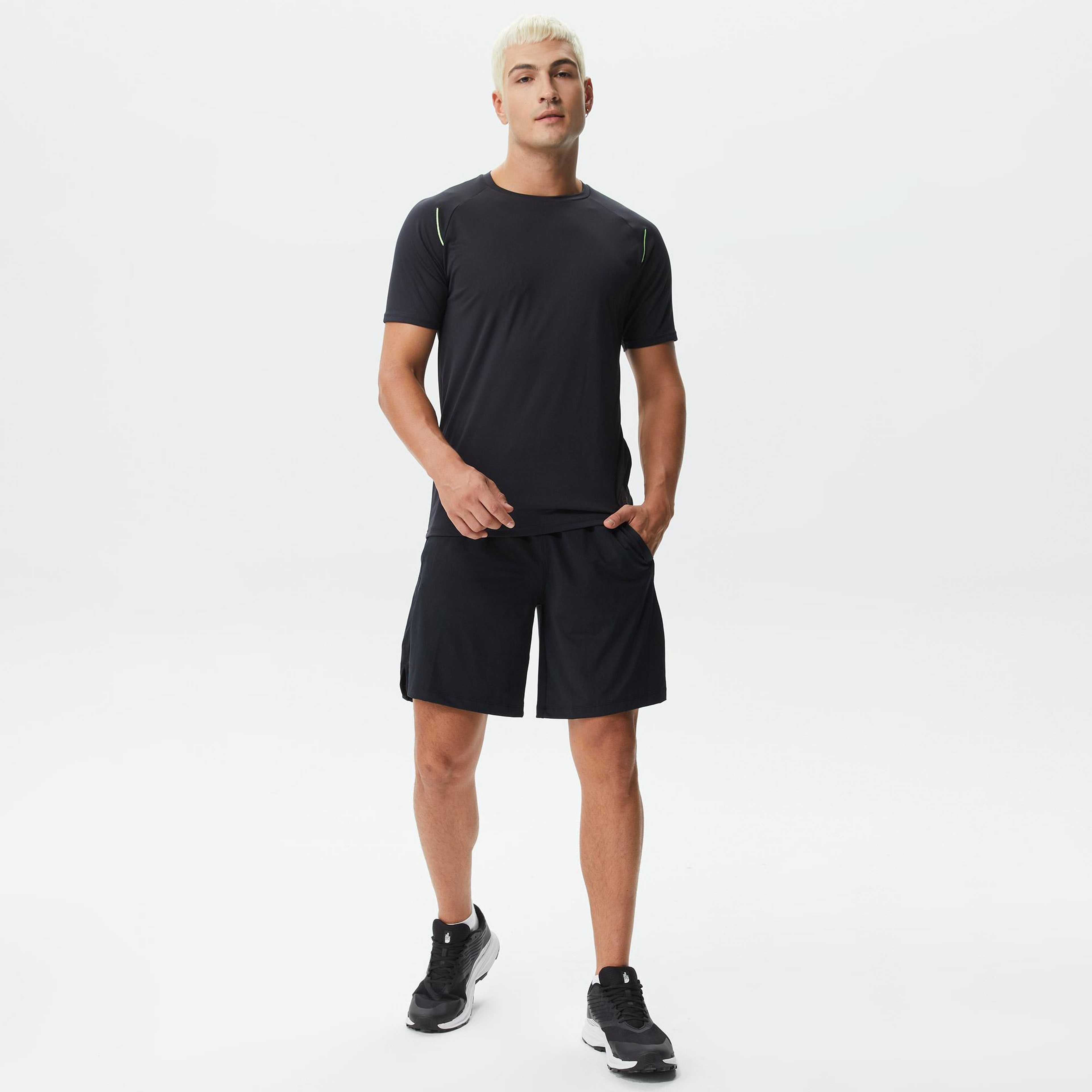 Under Armour Tech Vent Erkek Siyah Günlük Şort