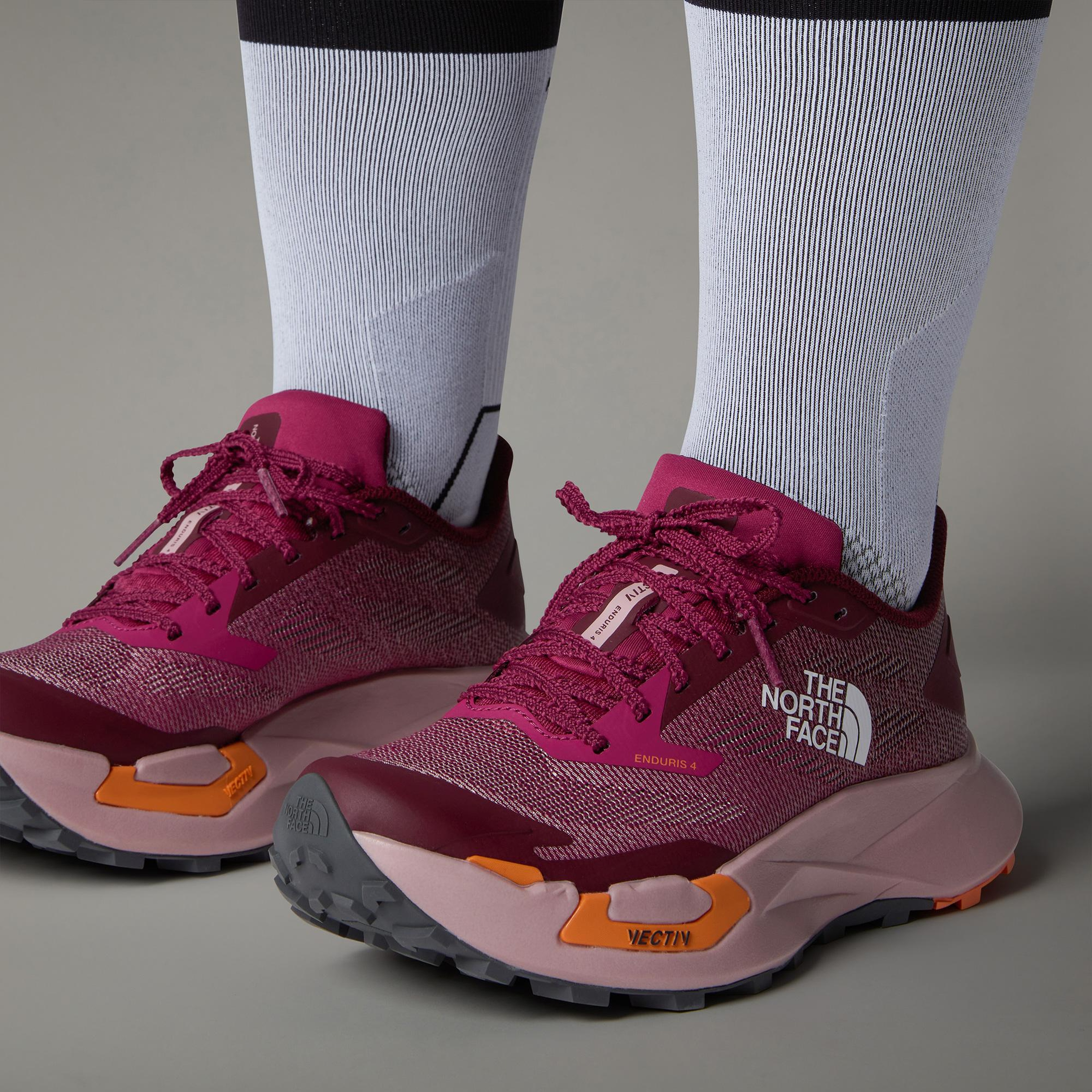 The North Face Vectiv Enduris 4 Kadın Bordo Koşu Ayakkabısı